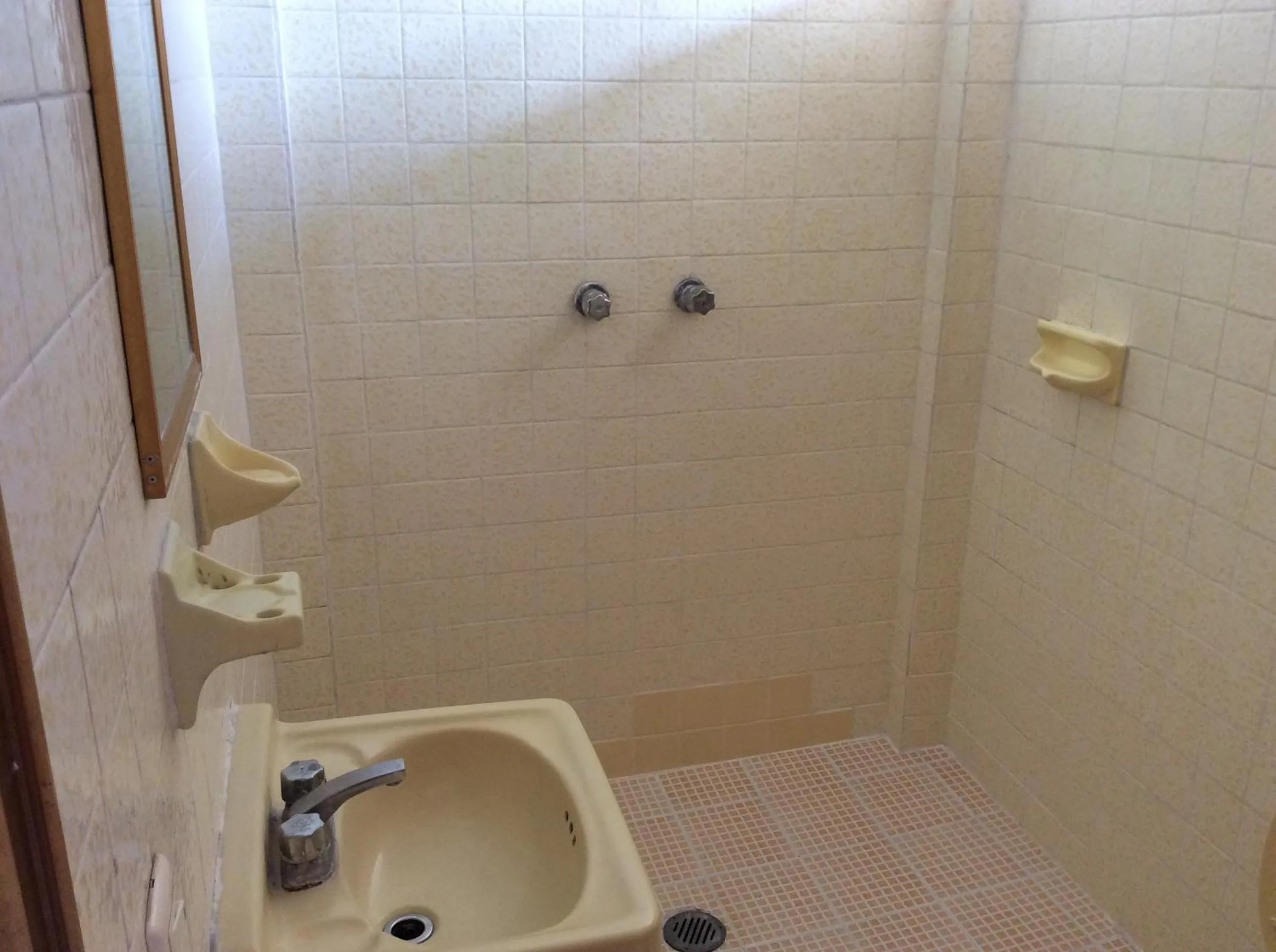 Bathroom in Hotel Olimar