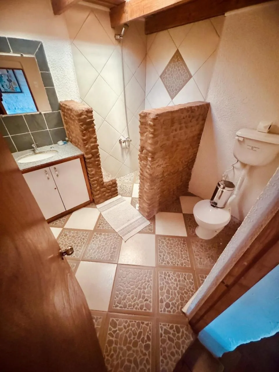 Shower in Atacama Lodge Rukazen Rústico