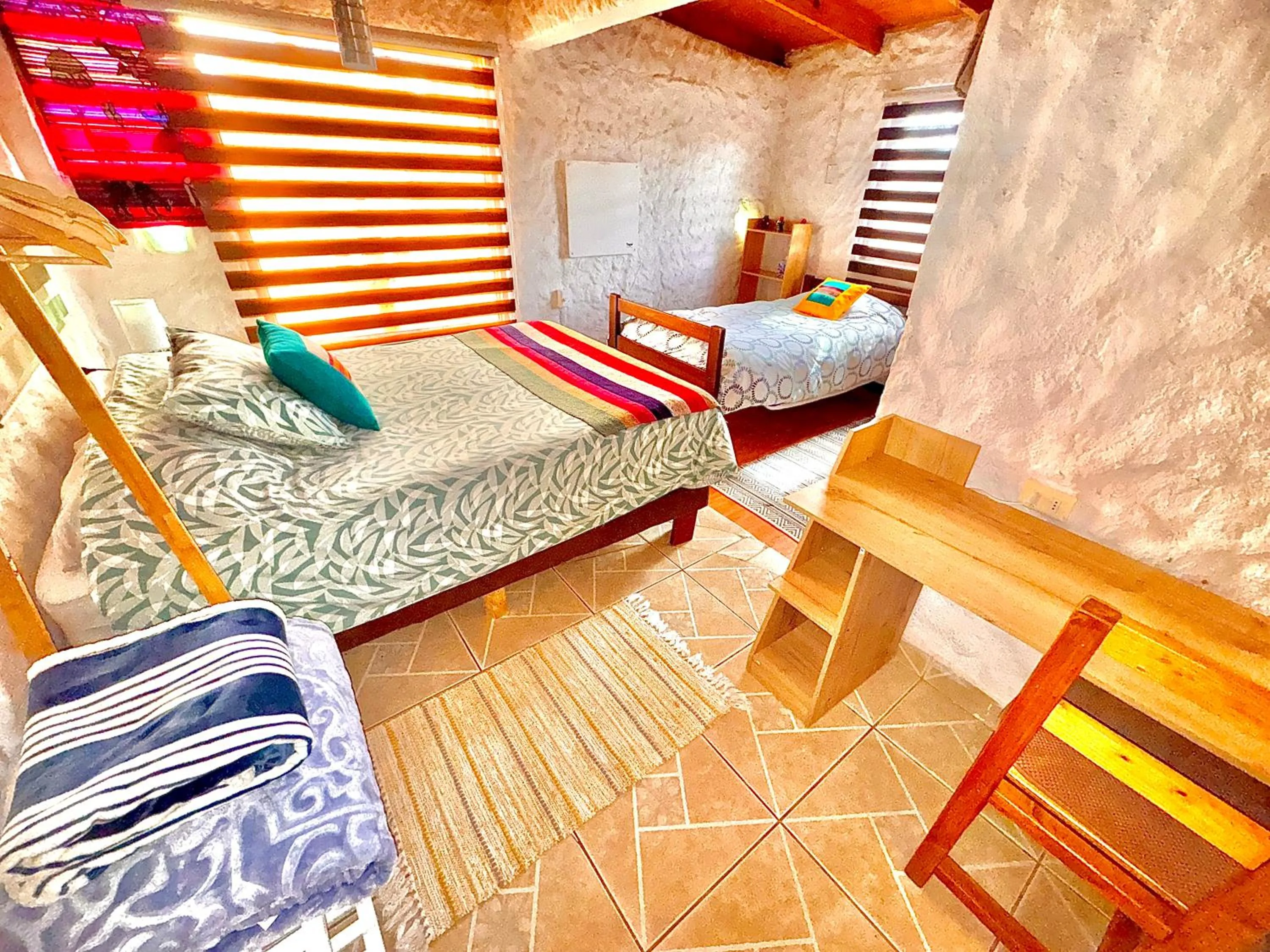 Photo of the whole room, Bed in Atacama Lodge Rukazen Rústico