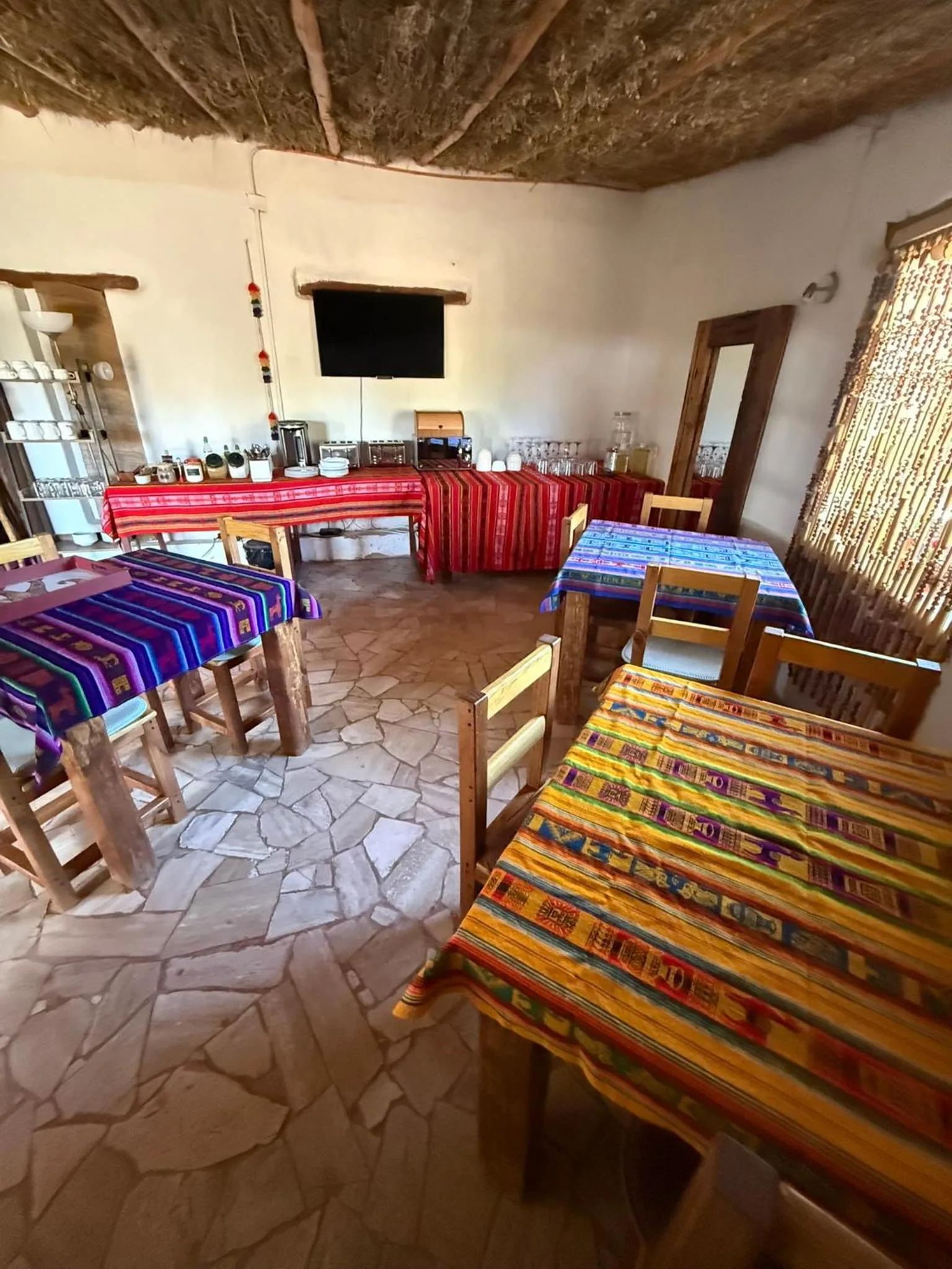 Communal lounge/ TV room in Atacama Lodge Rukazen Rústico