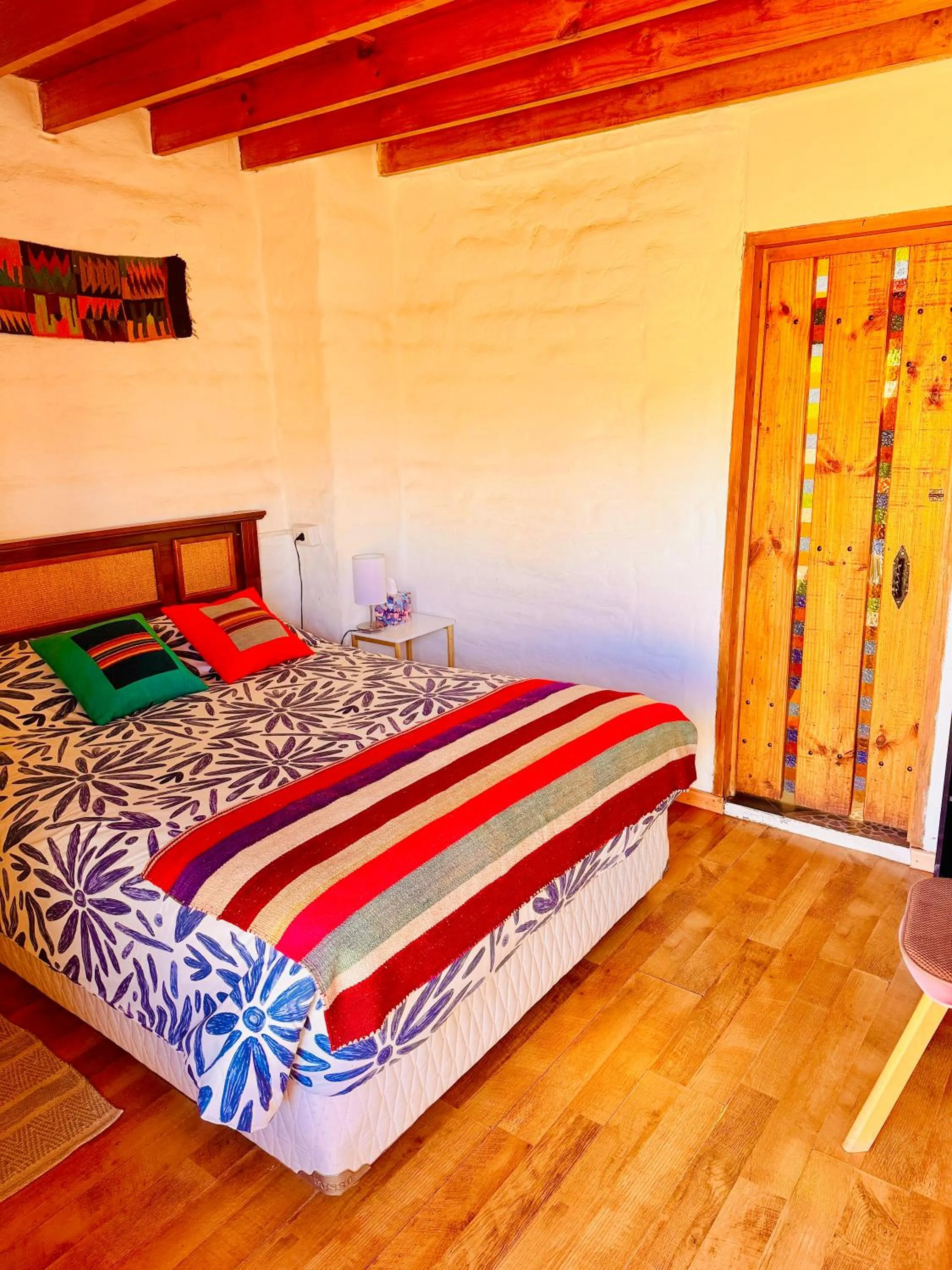 Photo of the whole room, Bed in Atacama Lodge Rukazen Rústico