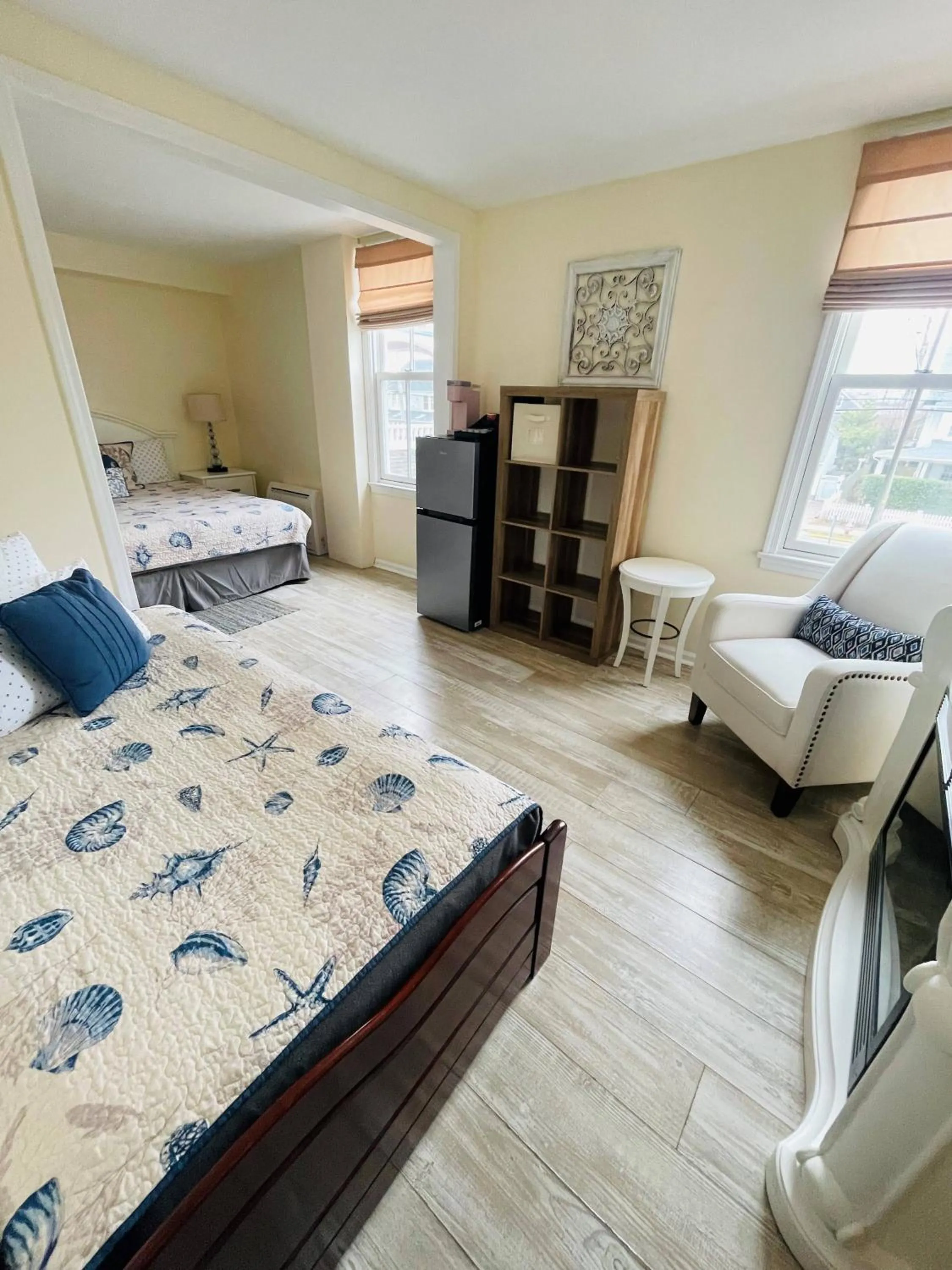 Bed in The Grenville Hotel and Restaurant