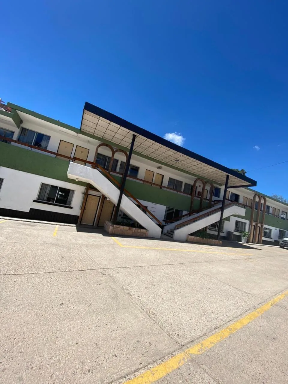 Hotel Zacatecas Courts