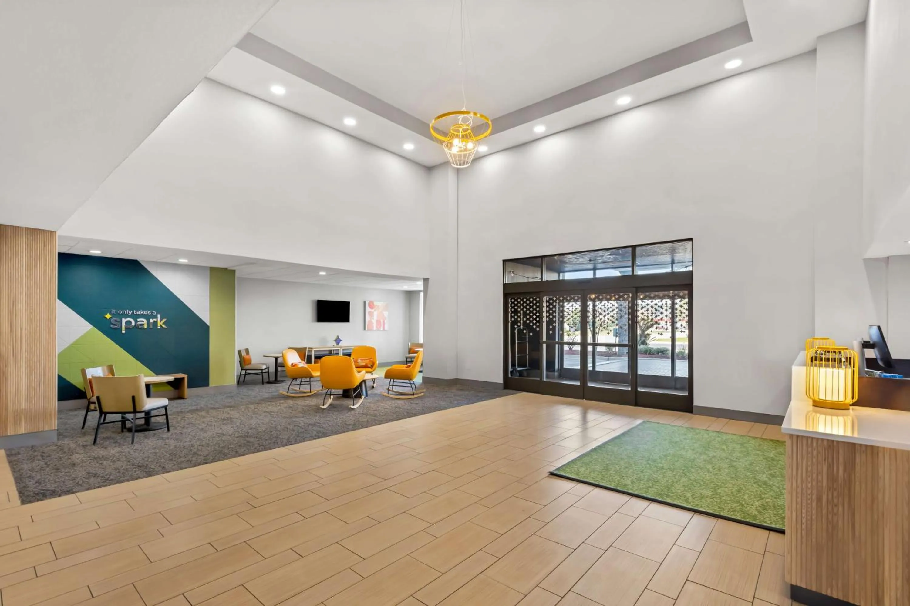 Lobby or reception in Spark by Hilton Port Wentworth Savannah