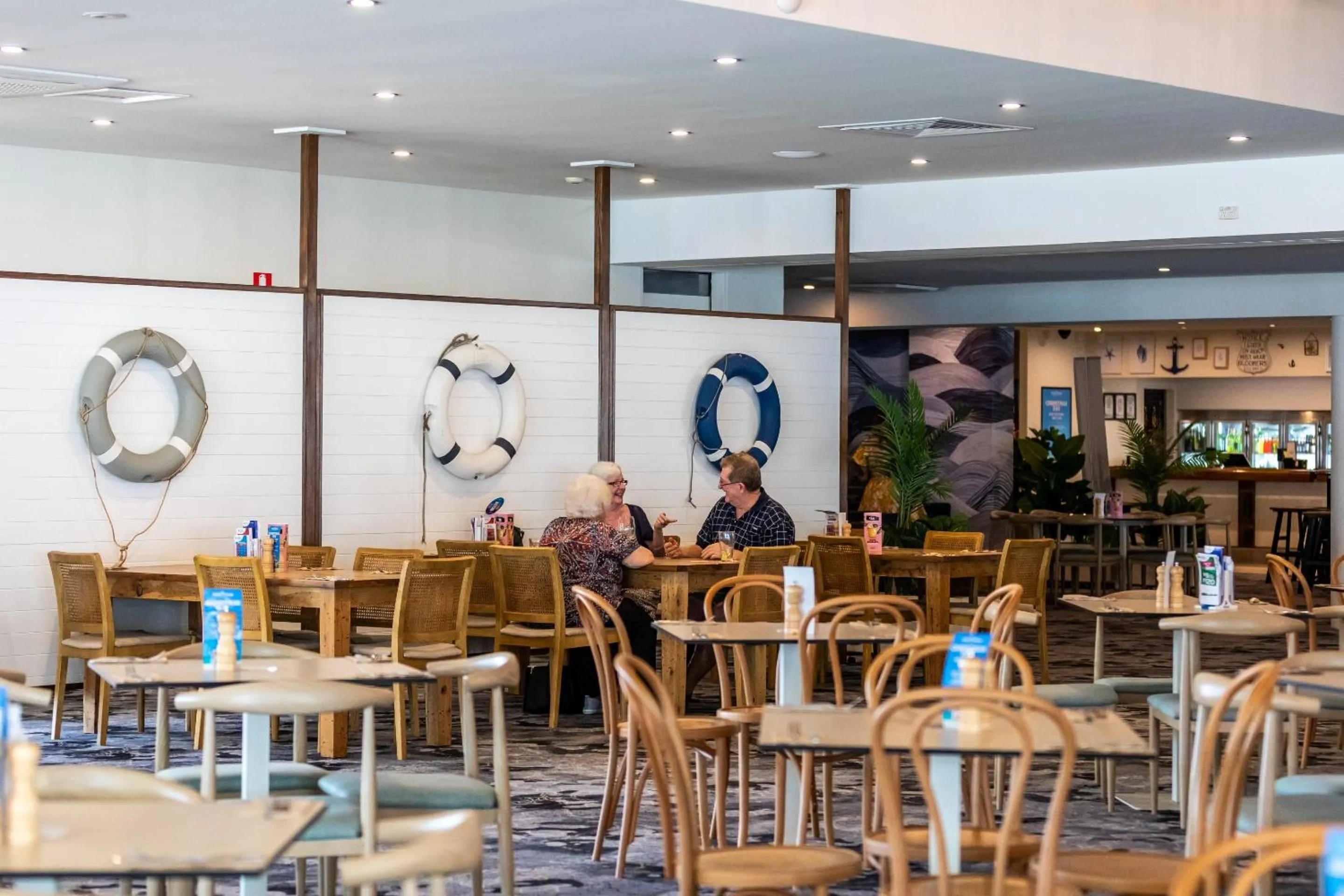 Restaurant/places to eat in Bribie Island Hotel
