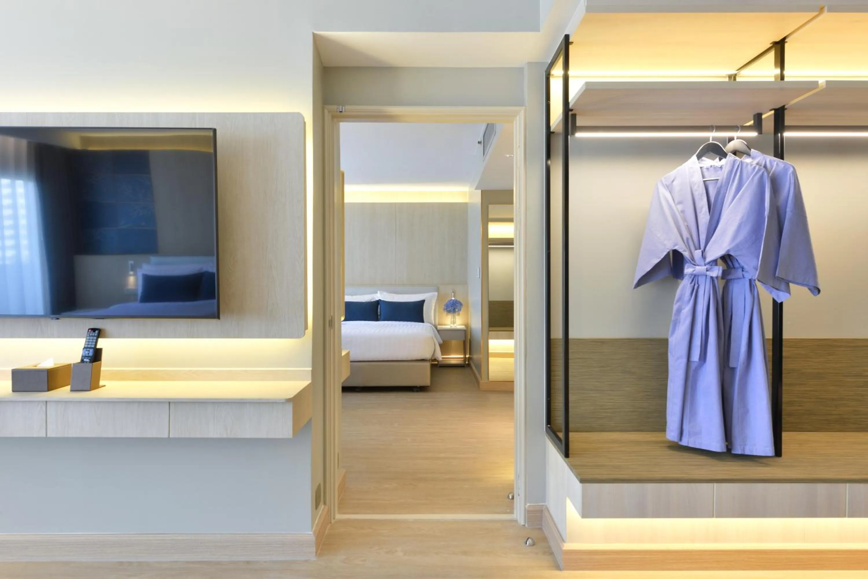 Bed in Centre Point Plus Hotel Pratunam