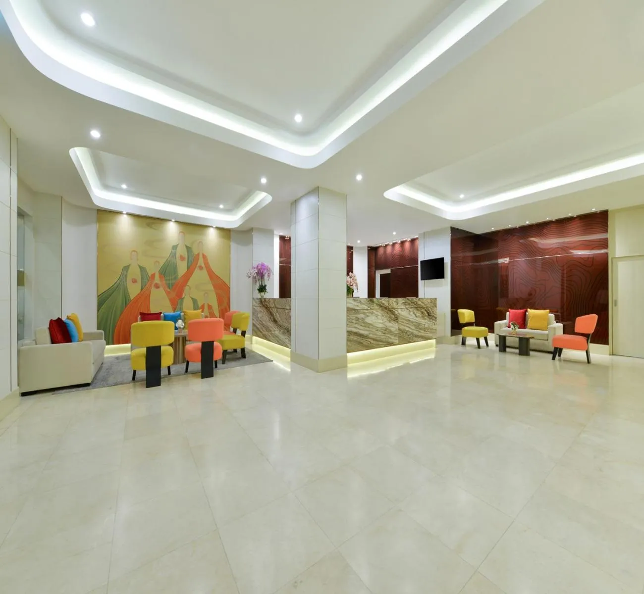 Lobby or reception in Centre Point Plus Hotel Pratunam