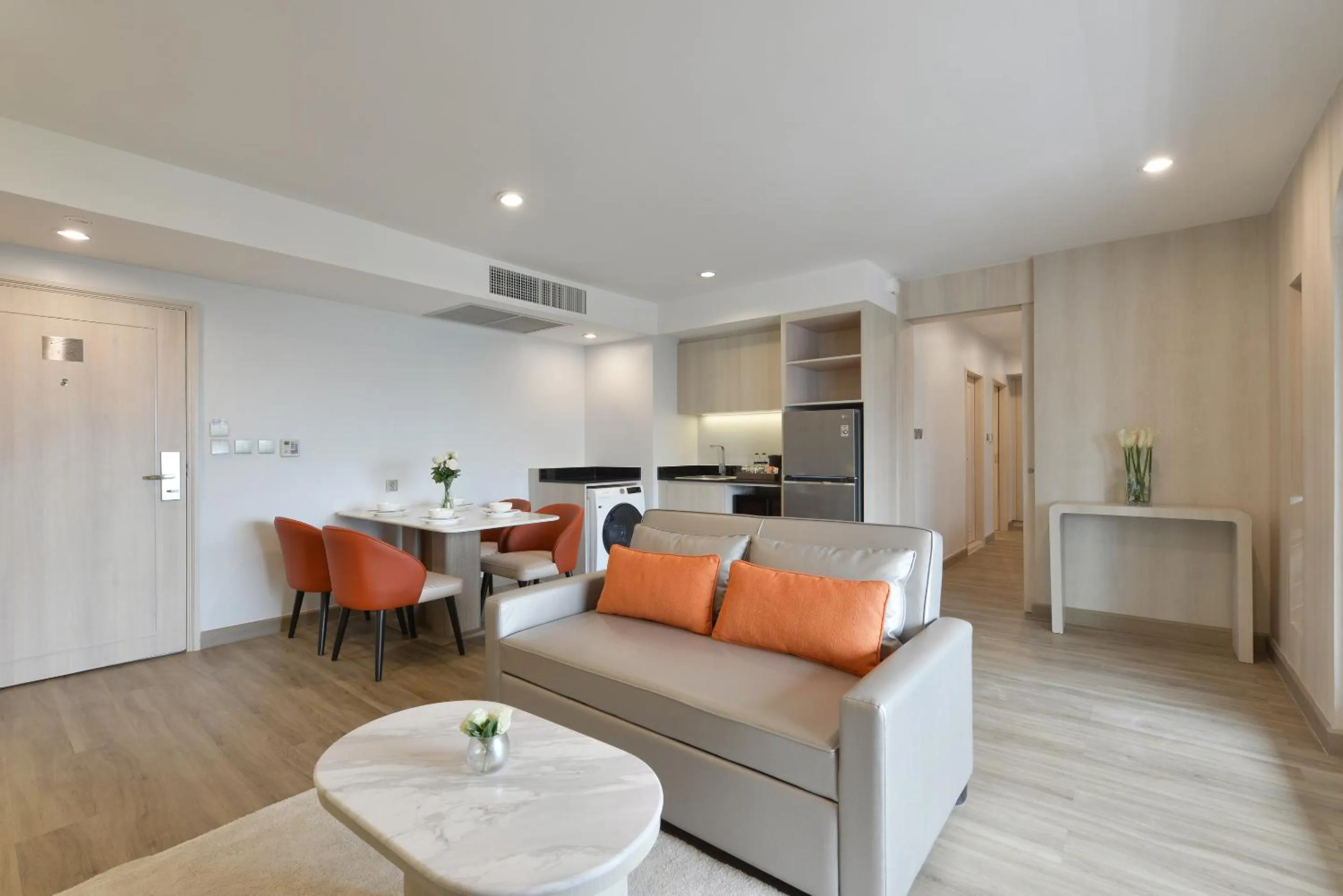 Living room in Centre Point Plus Hotel Pratunam