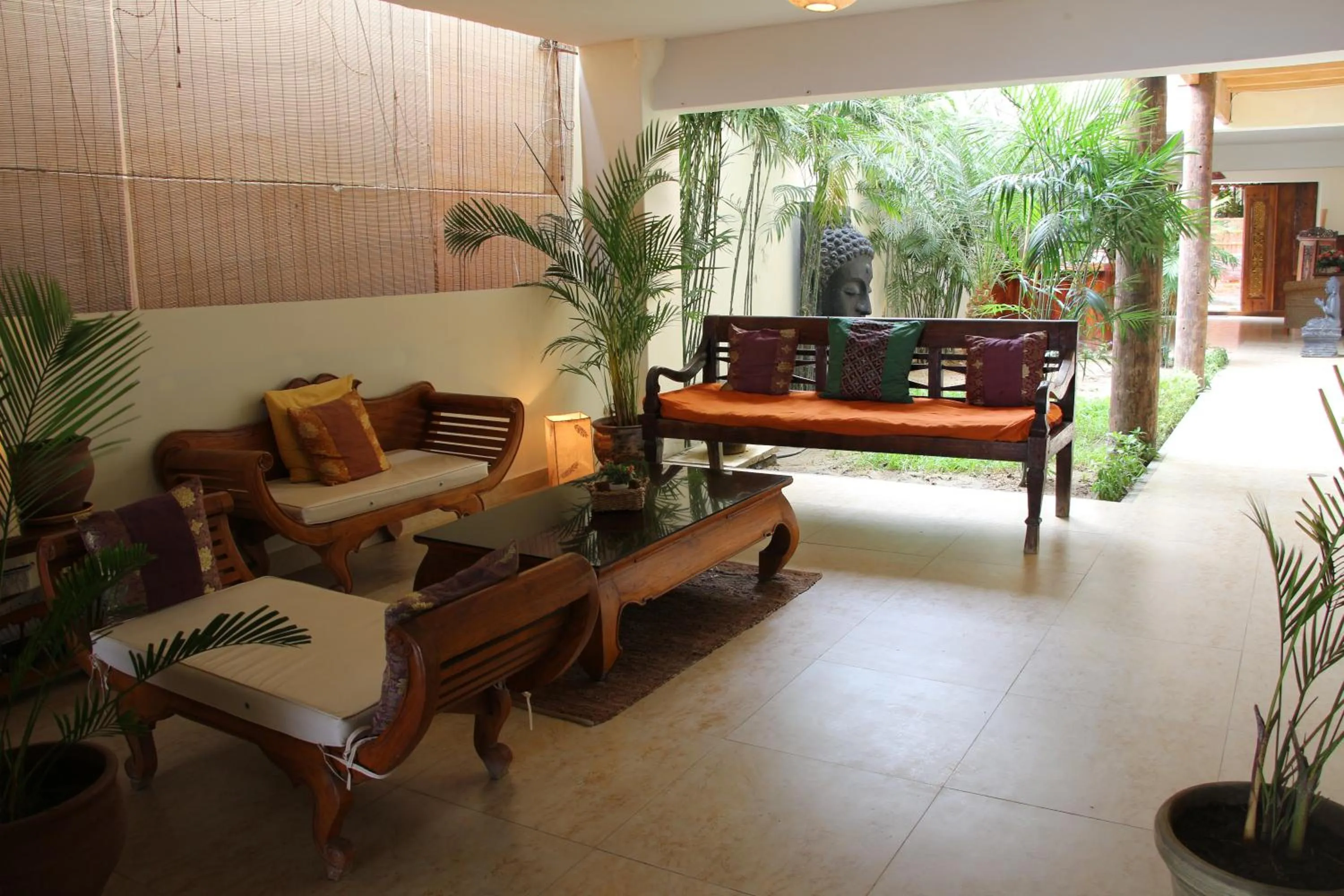 Lobby or reception in Don Giovanni Mancora