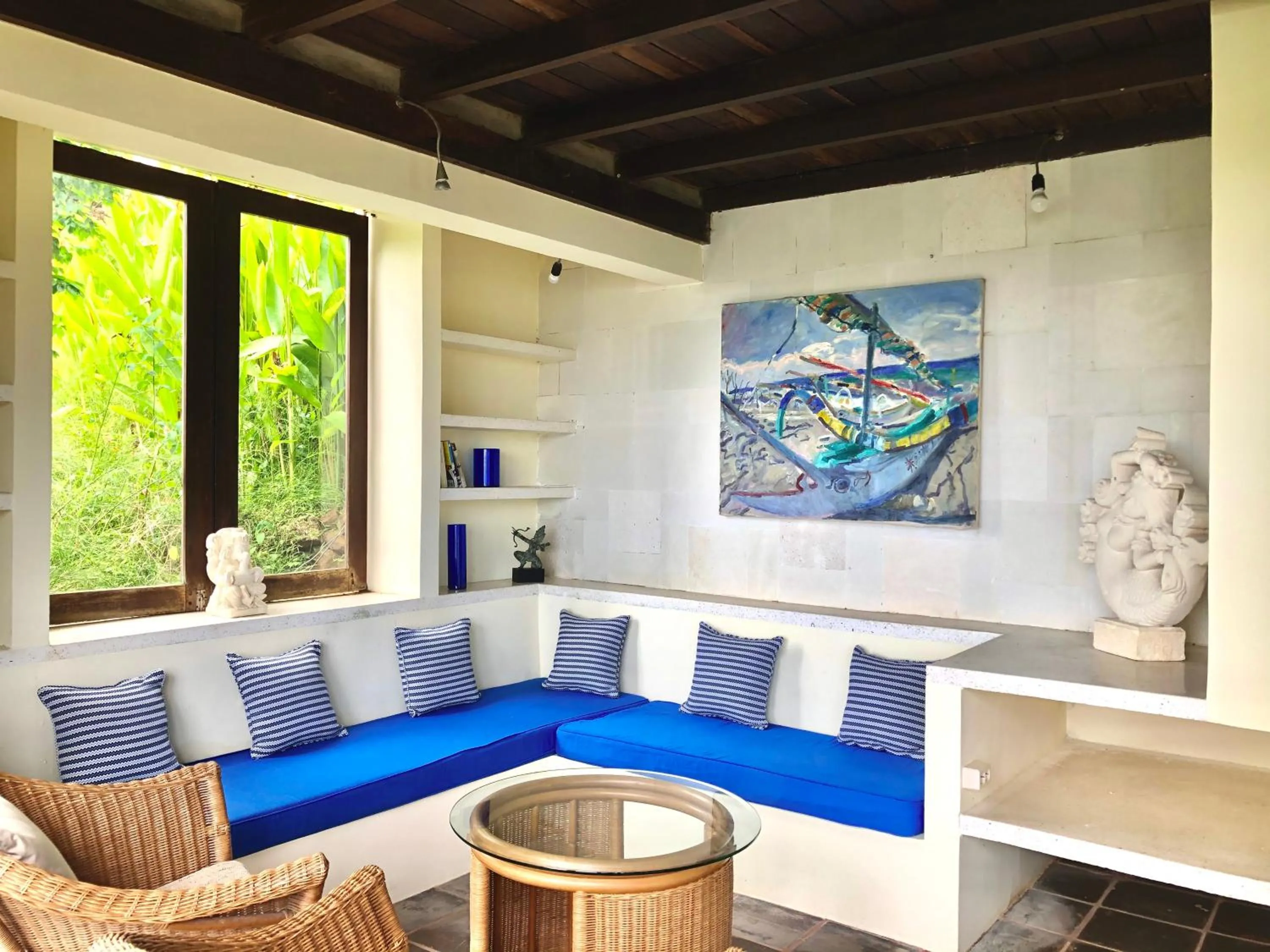 Living room in Bloo Lagoon Eco Village