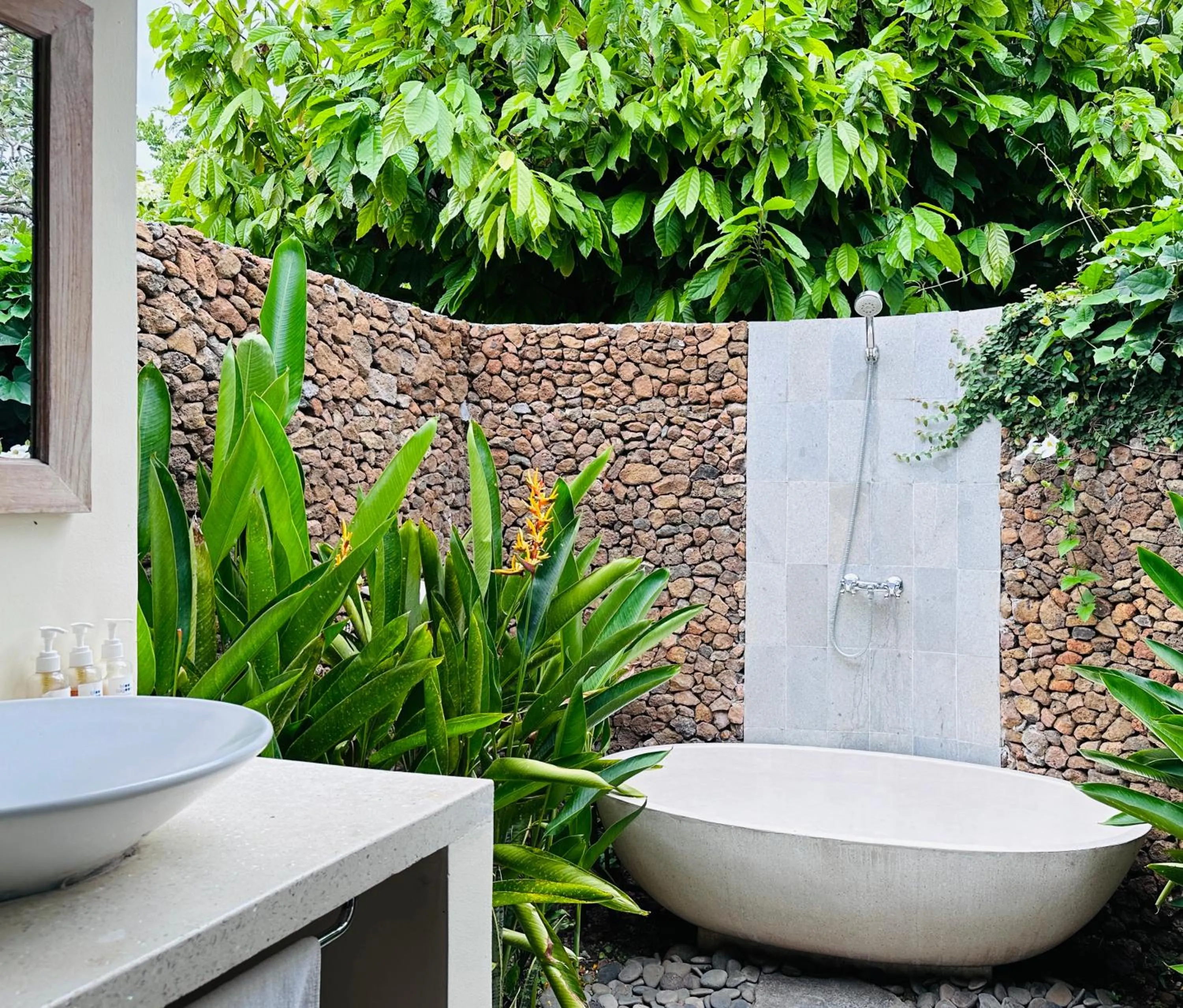 Bathroom in Bloo Lagoon Eco Village