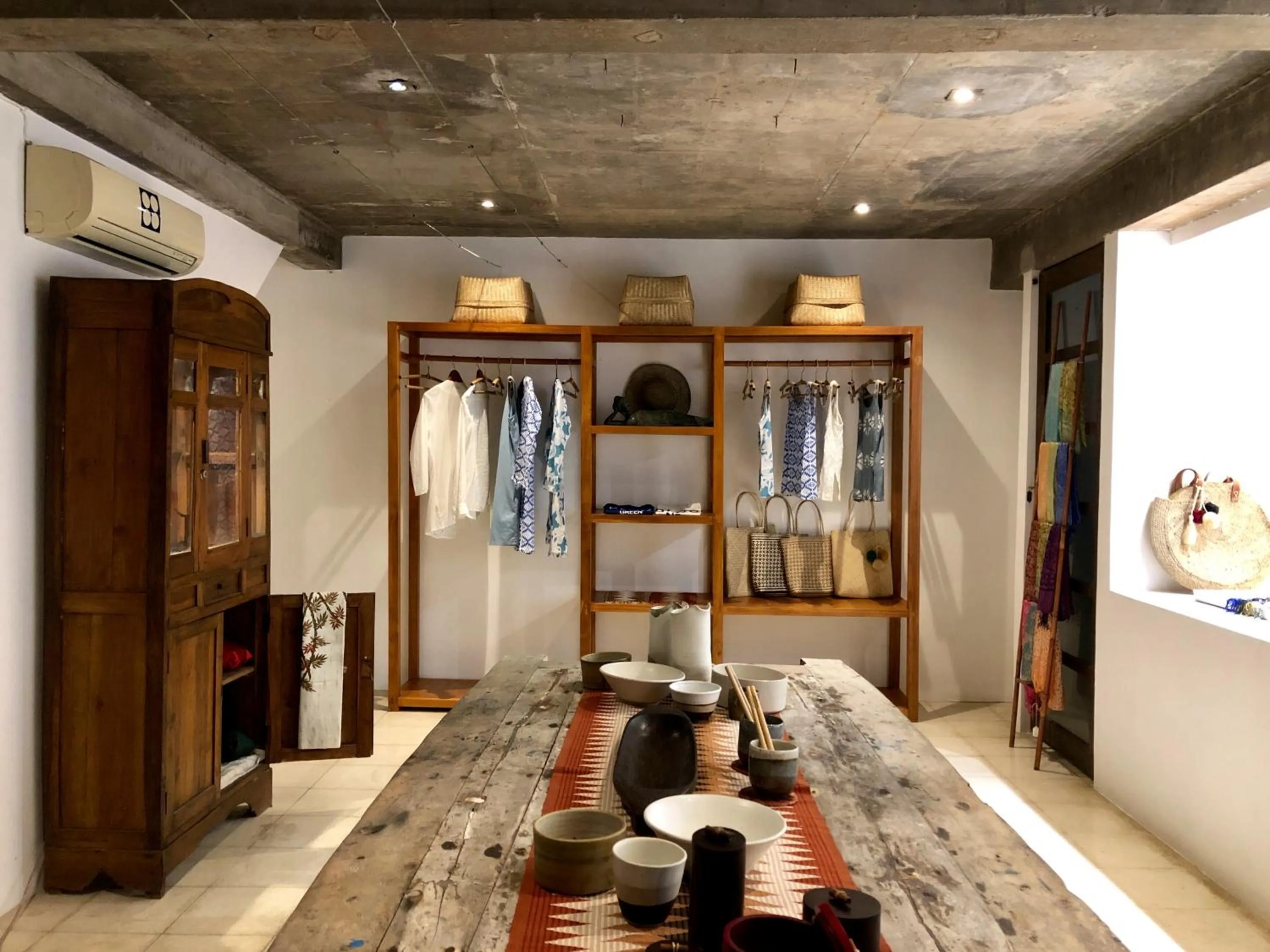 On-site shops in Bloo Lagoon Eco Village