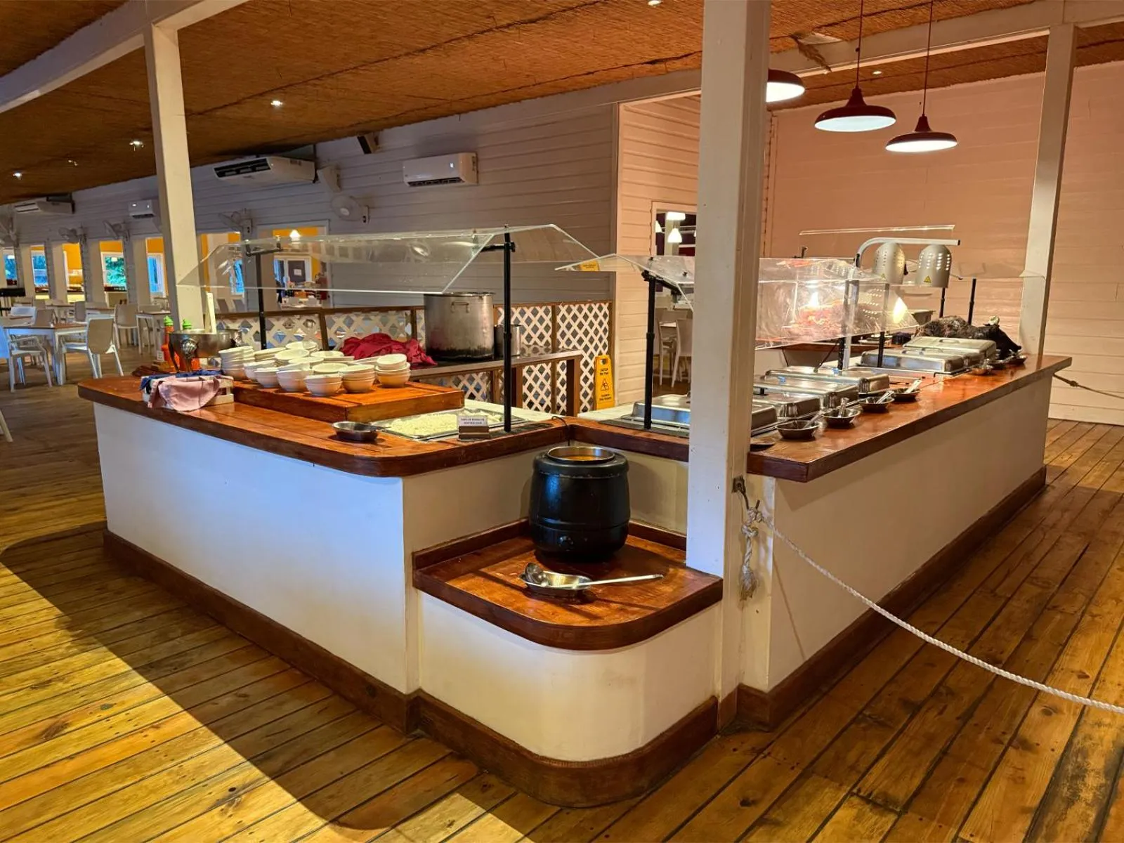 Restaurant/places to eat in Hotel Henry Morgan All Inclusive