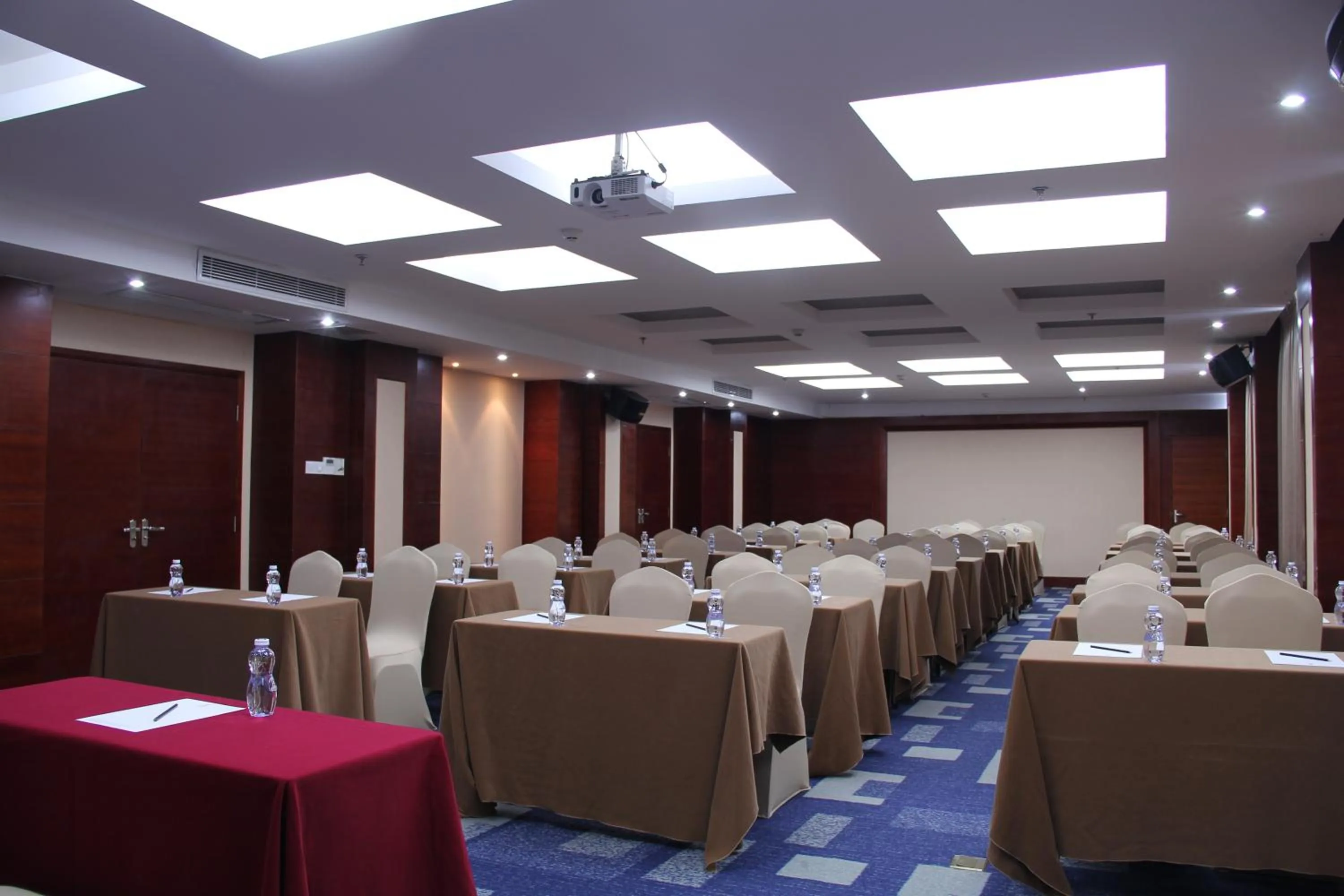 Business facilities in Sentosa Hotel Shenzhen Majialong Branch