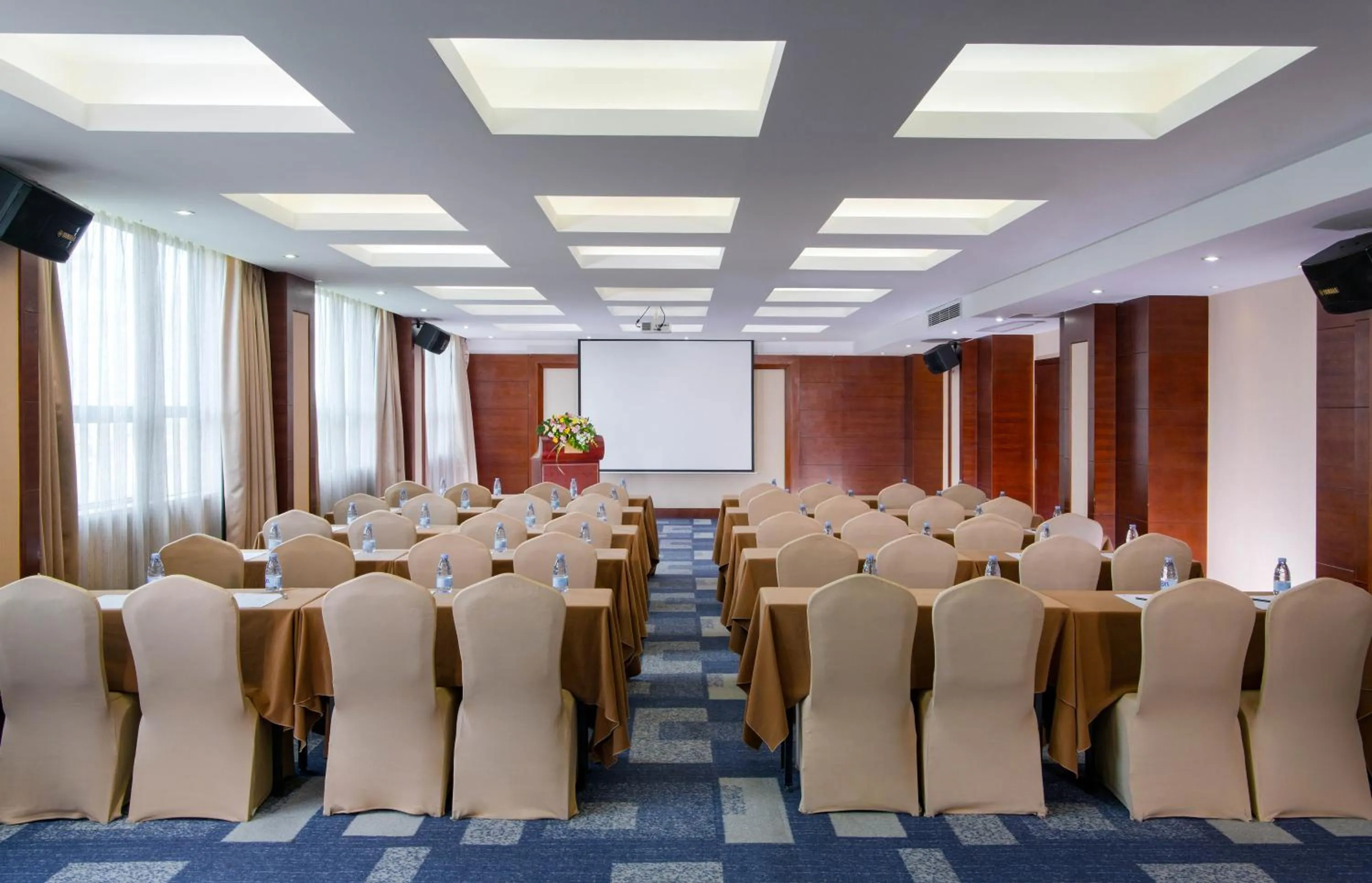 Meeting/conference room in Sentosa Hotel Shenzhen Majialong Branch
