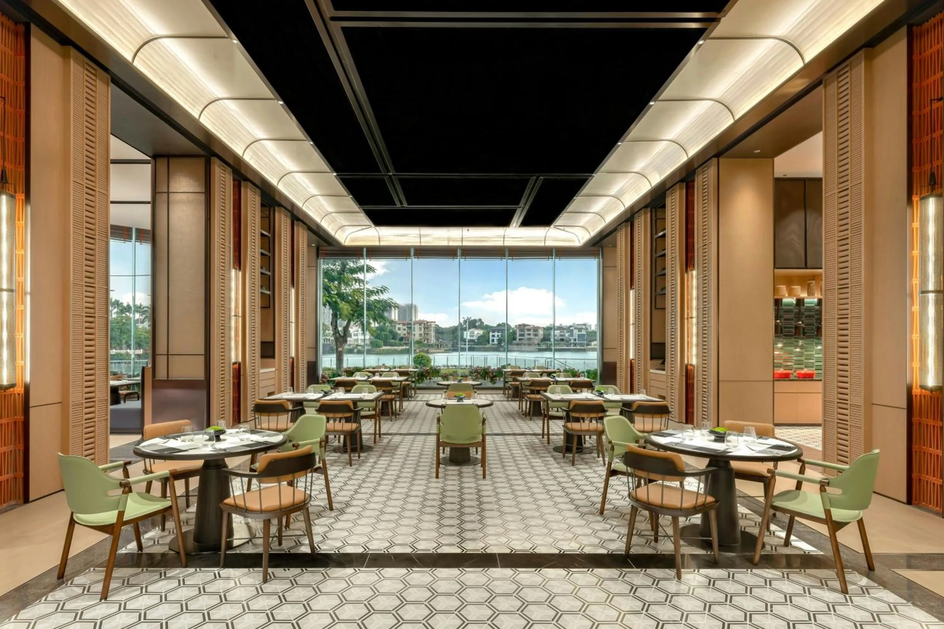 Restaurant/places to eat in Four Points by Sheraton Yangjiang City Center