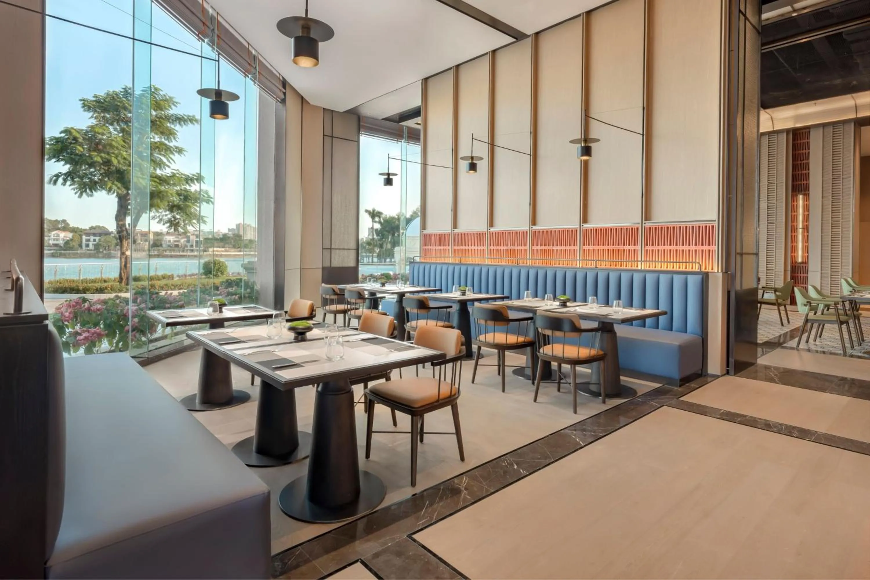 Restaurant/places to eat in Four Points by Sheraton Yangjiang City Center