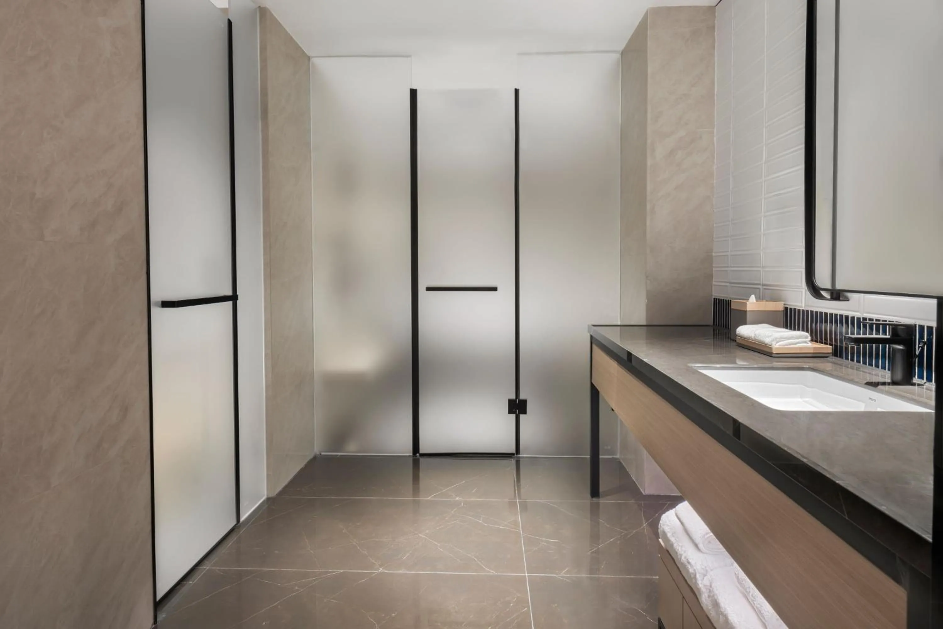 Bathroom in Four Points by Sheraton Yangjiang City Center