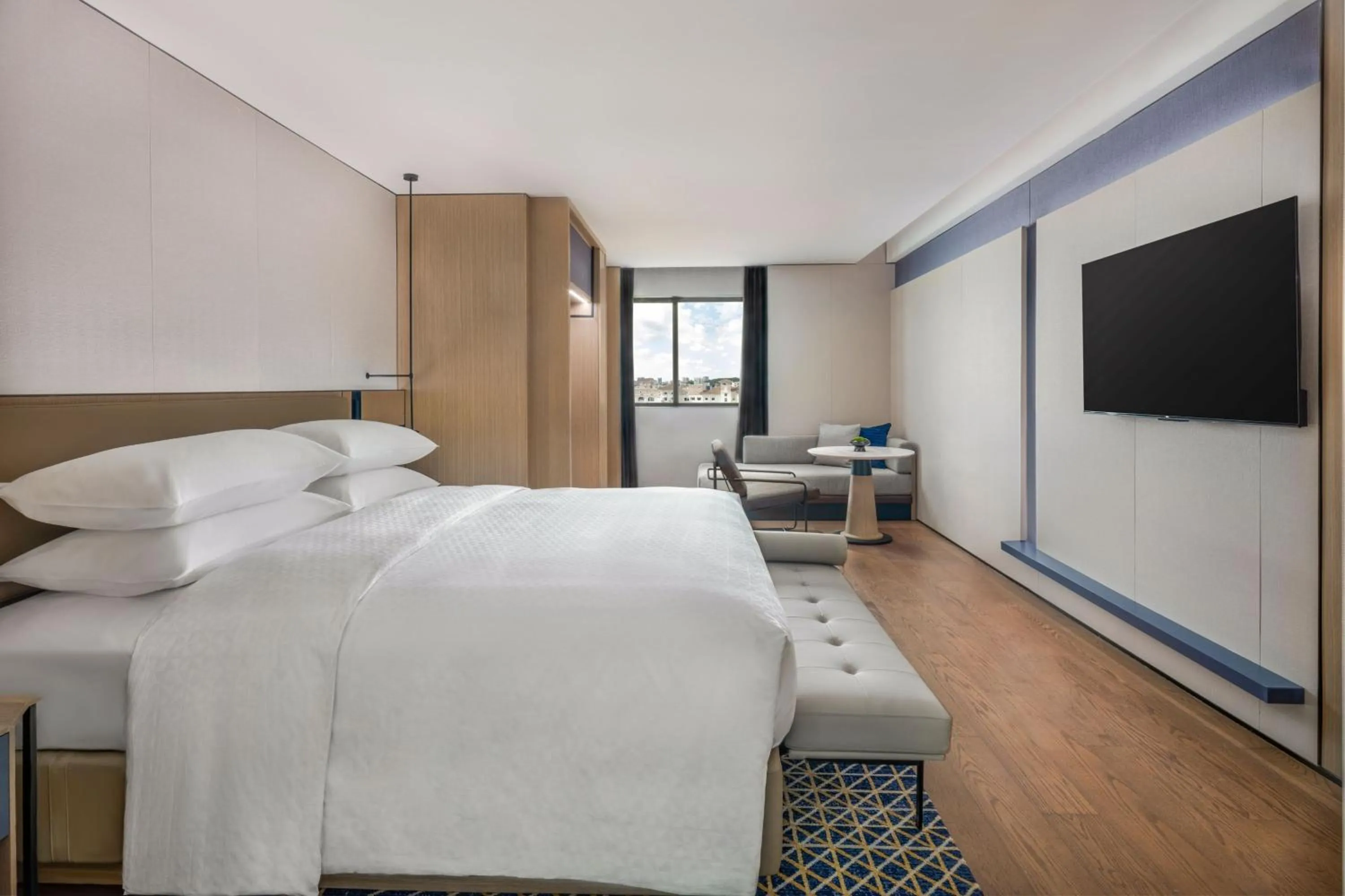 Bedroom, Bed in Four Points by Sheraton Yangjiang City Center