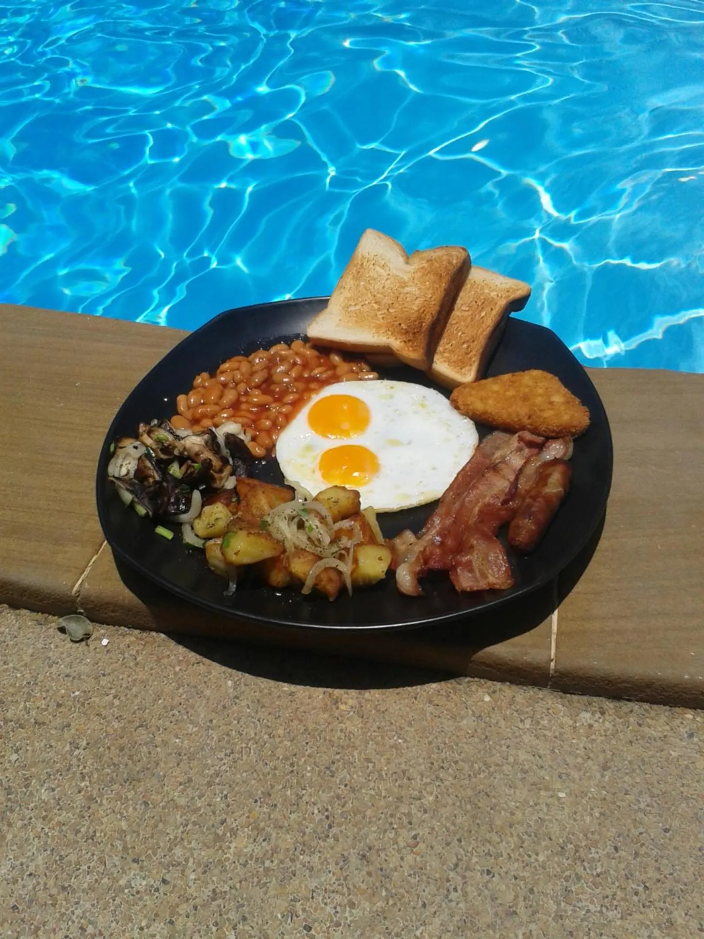 Food in Shiralea Resort