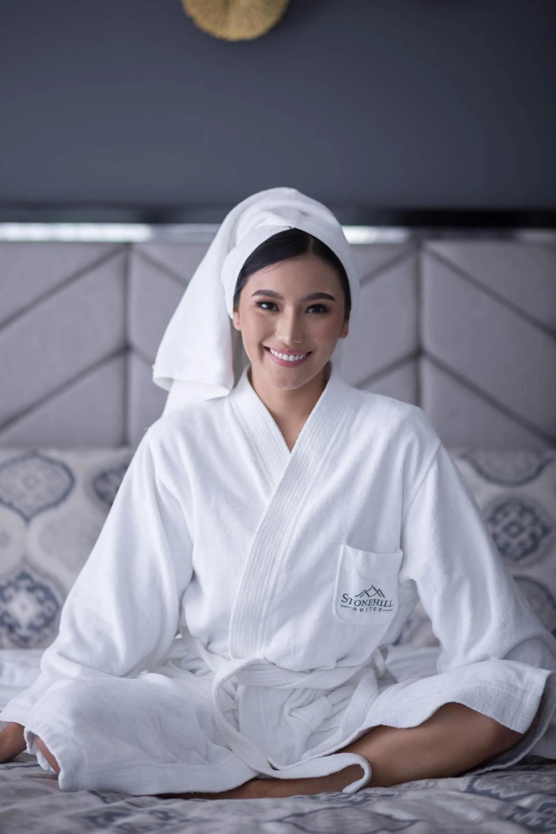 Bed in Stonehill Suites