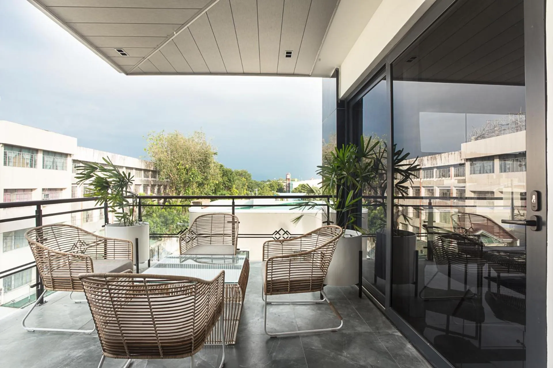 Balcony/Terrace in Stonehill Suites