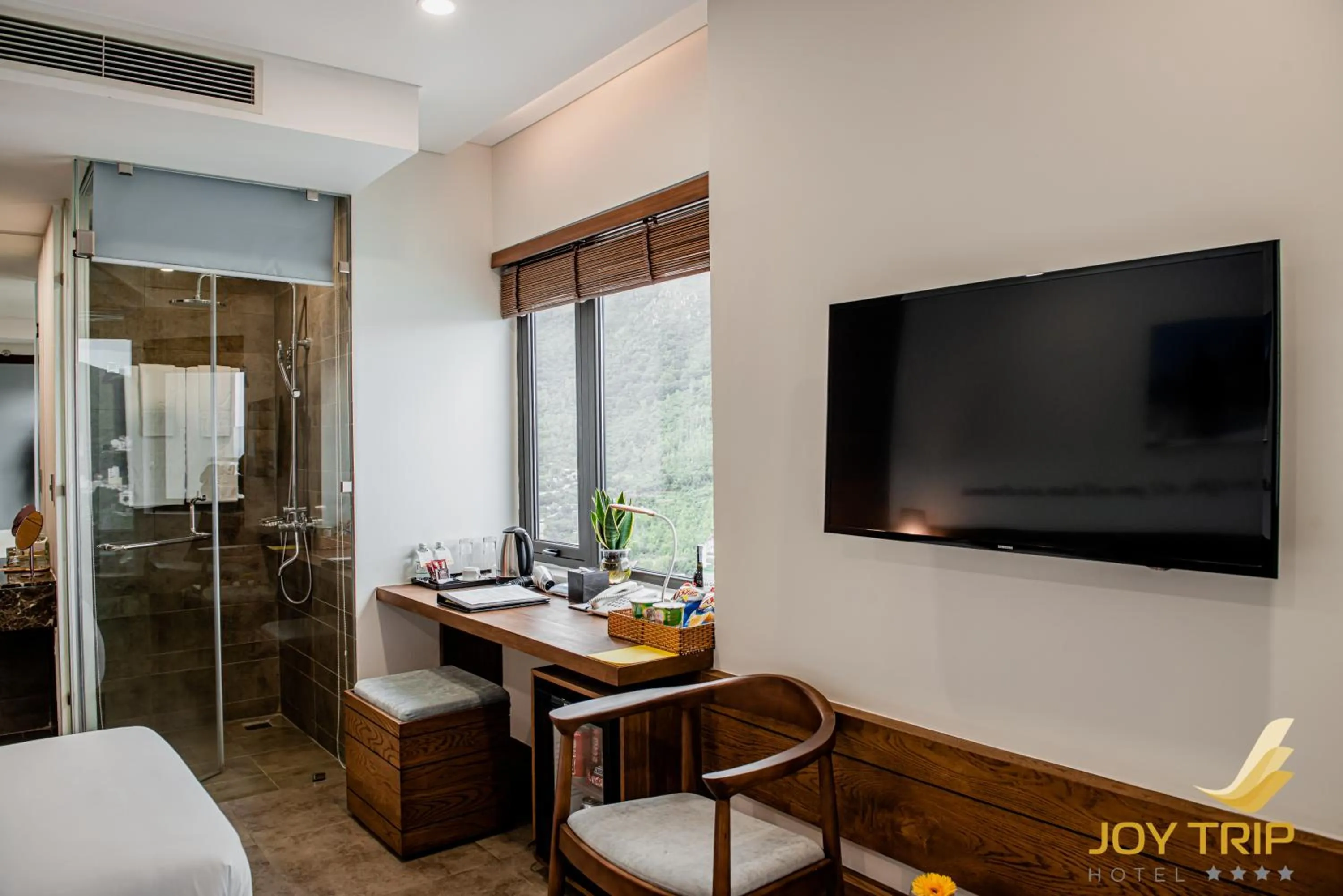 Shower in Joy Trip Hotel & Spa Nha Trang