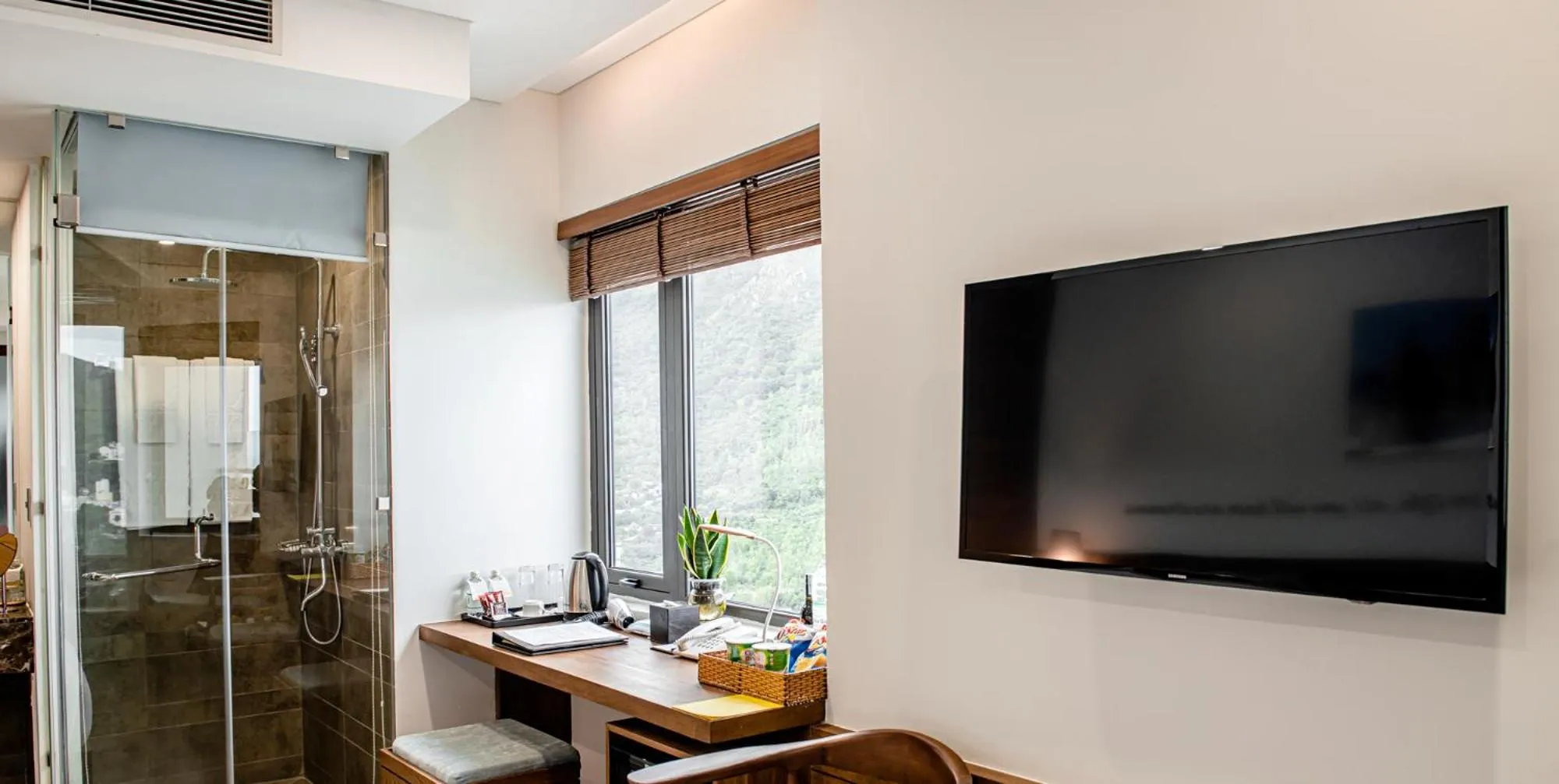 Shower in Joy Trip Hotel & Spa Nha Trang