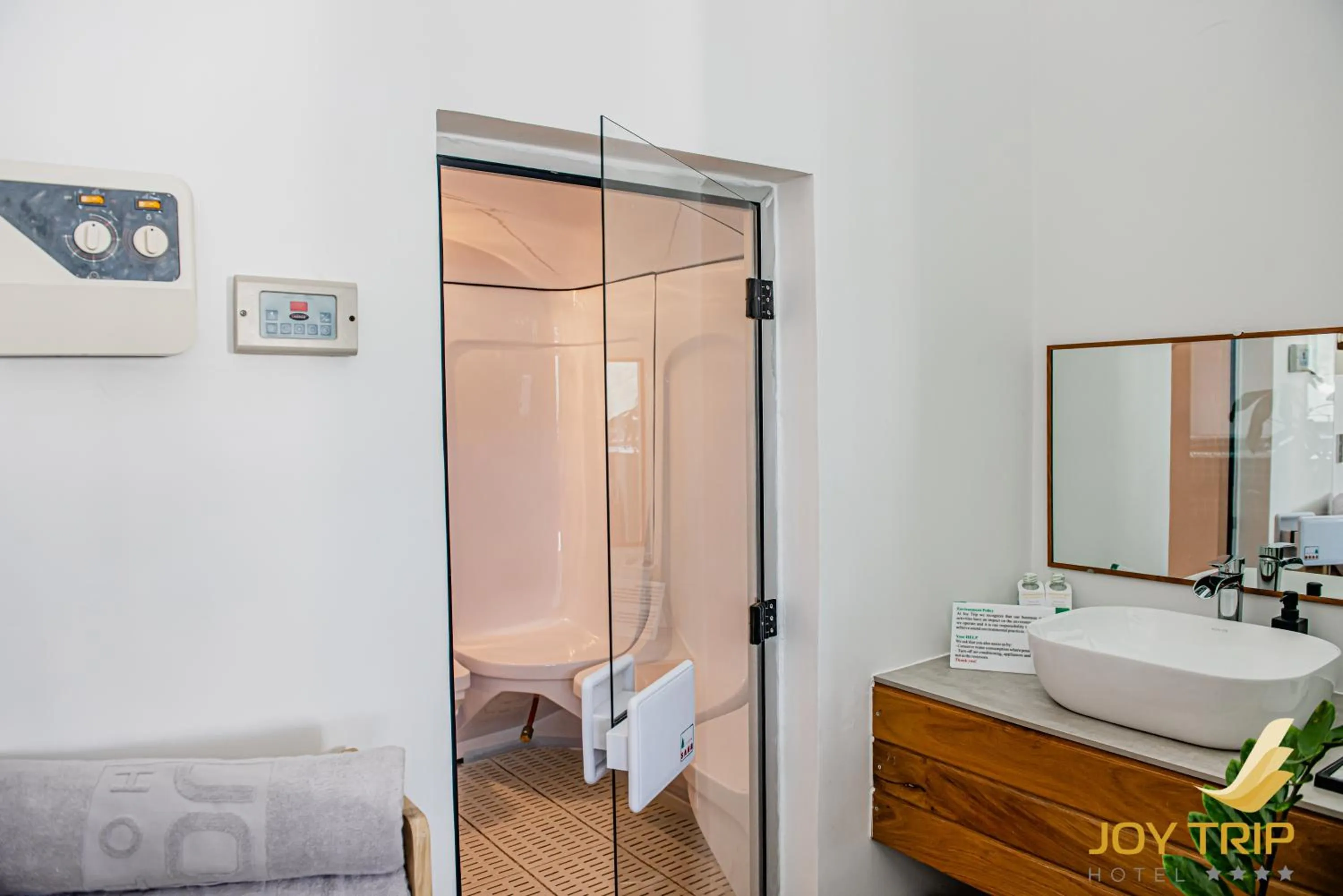 Spa and wellness centre/facilities, Bed in Joy Trip Hotel & Spa Nha Trang