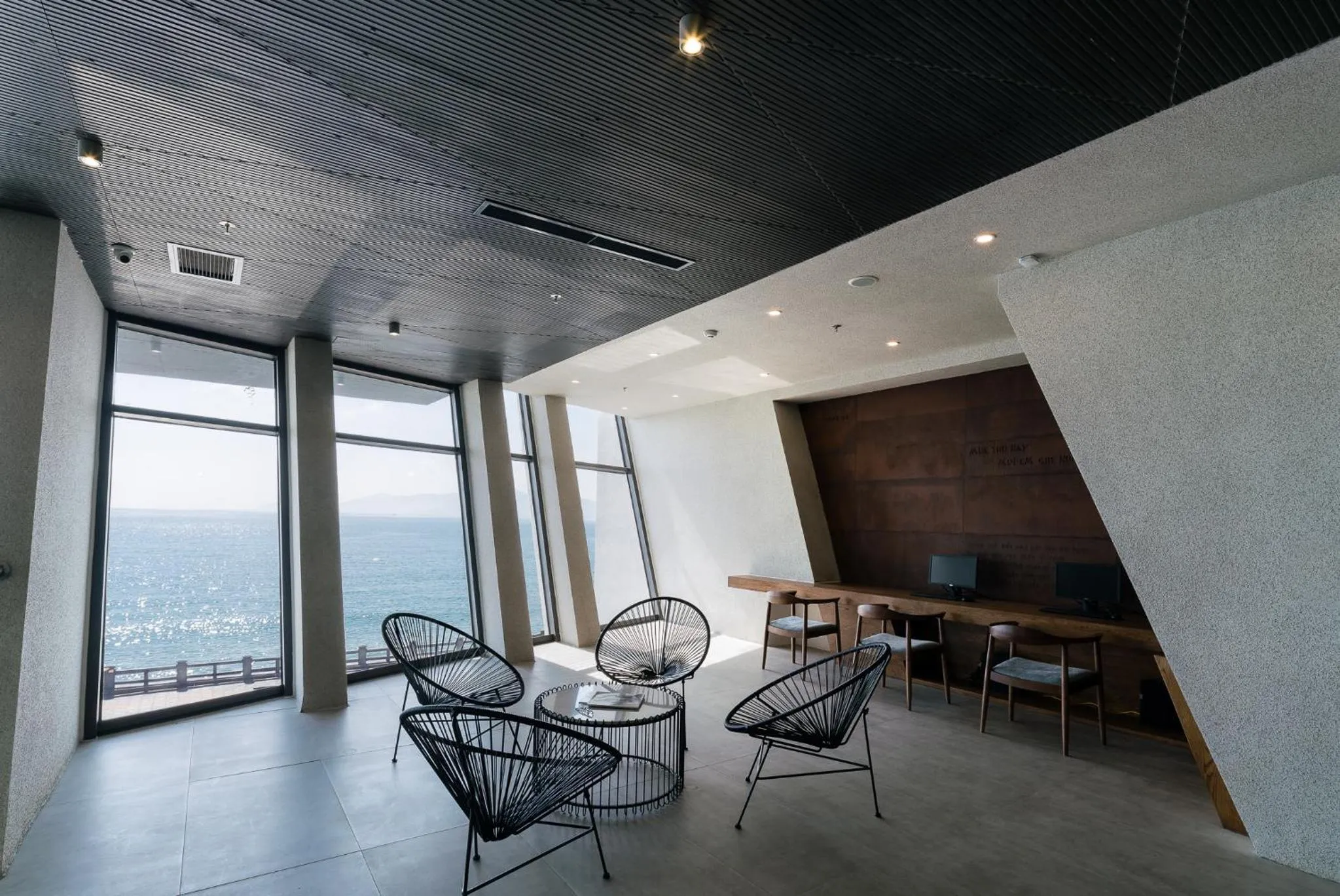 Business facilities in Joy Trip Hotel & Spa Nha Trang