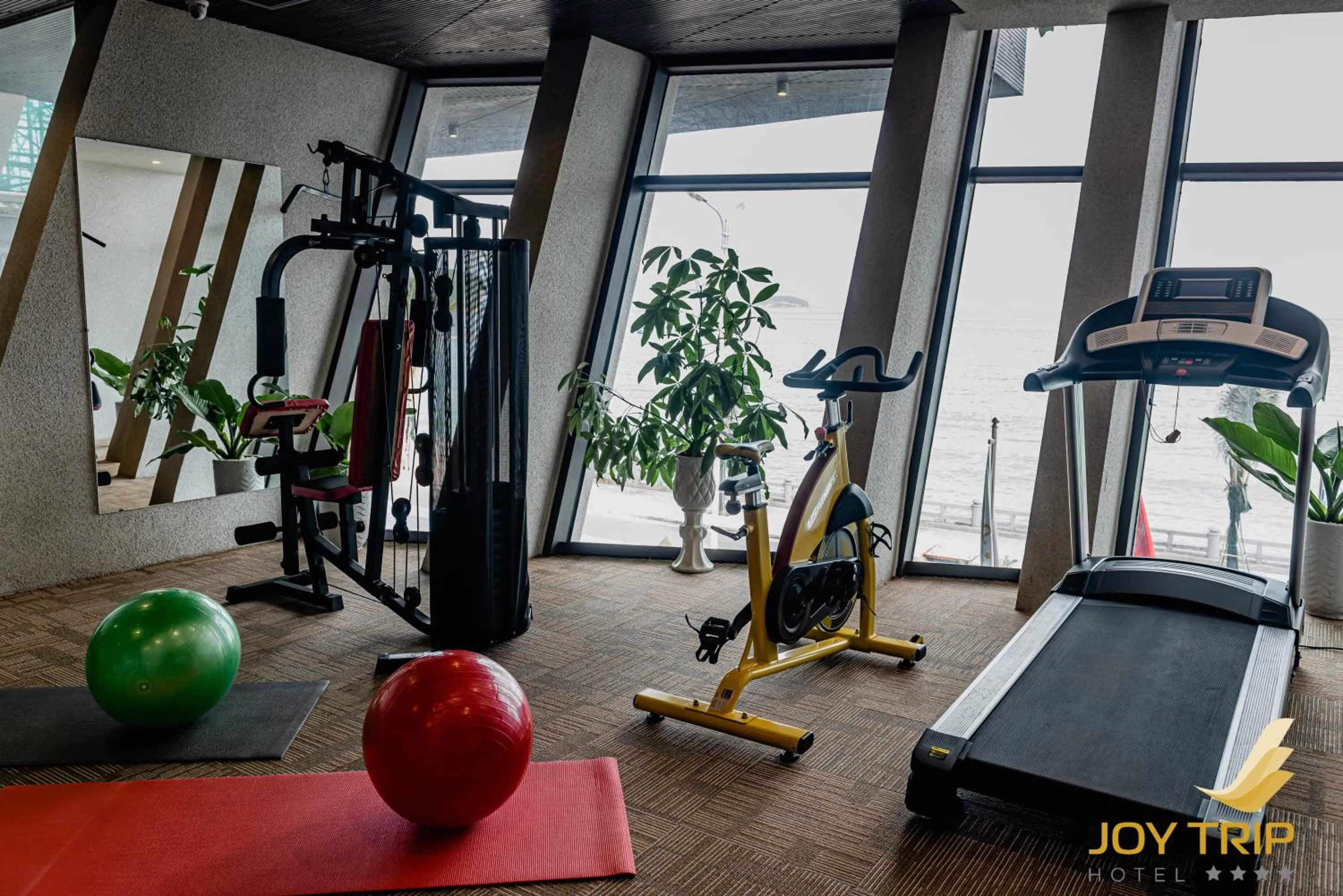 Fitness centre/facilities in Joy Trip Hotel & Spa Nha Trang