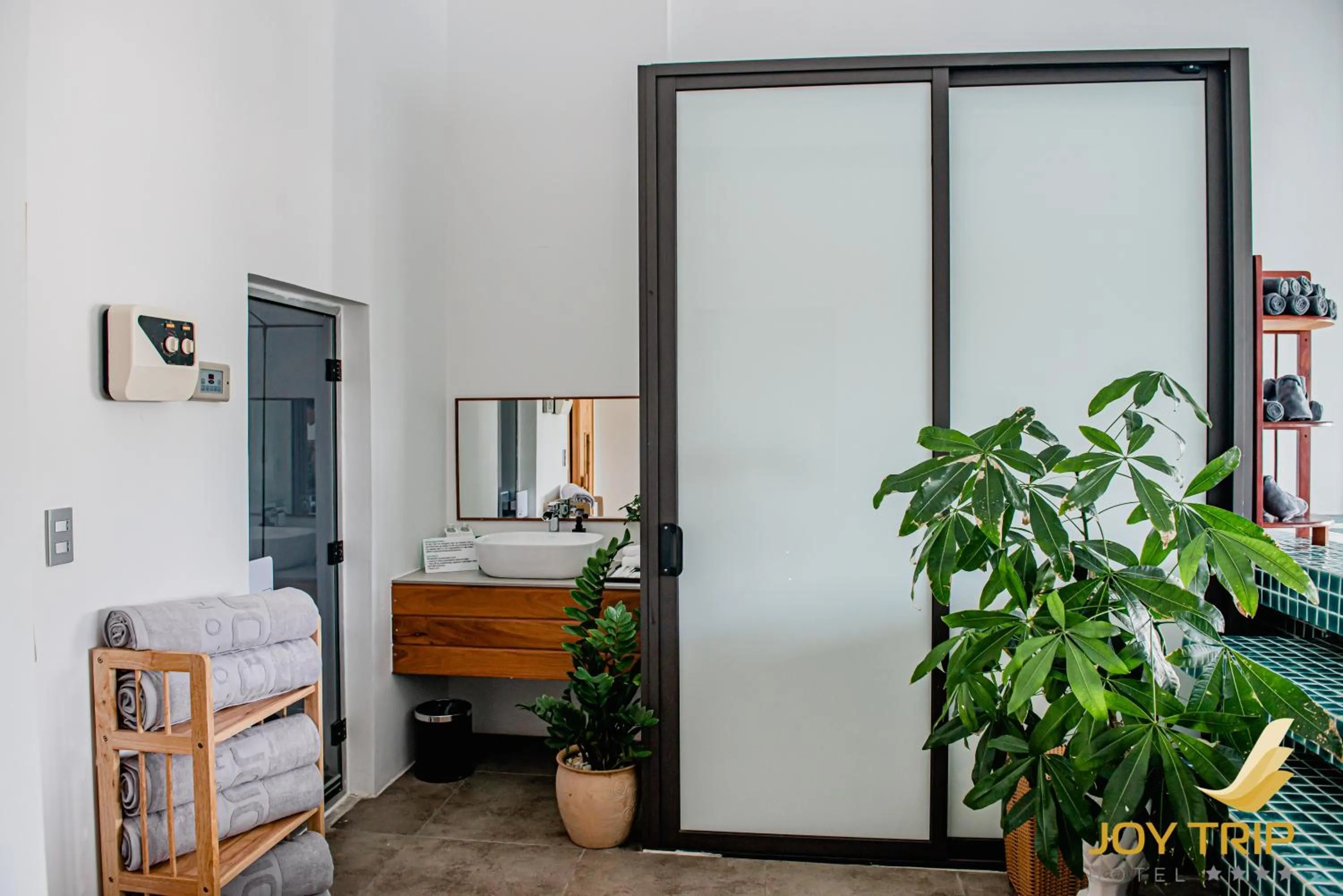 Sauna, Bed in Joy Trip Hotel & Spa Nha Trang