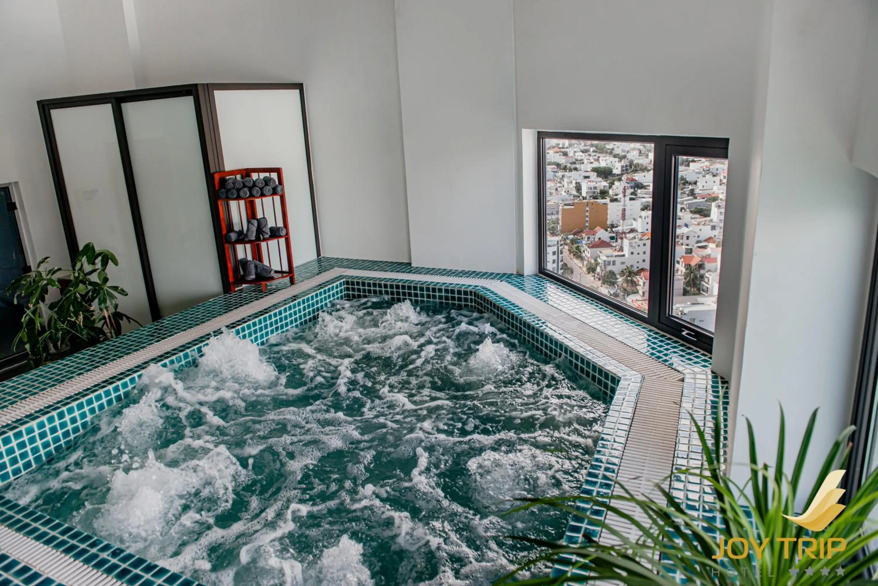 Joy Trip Hotel & Spa Nha Trang