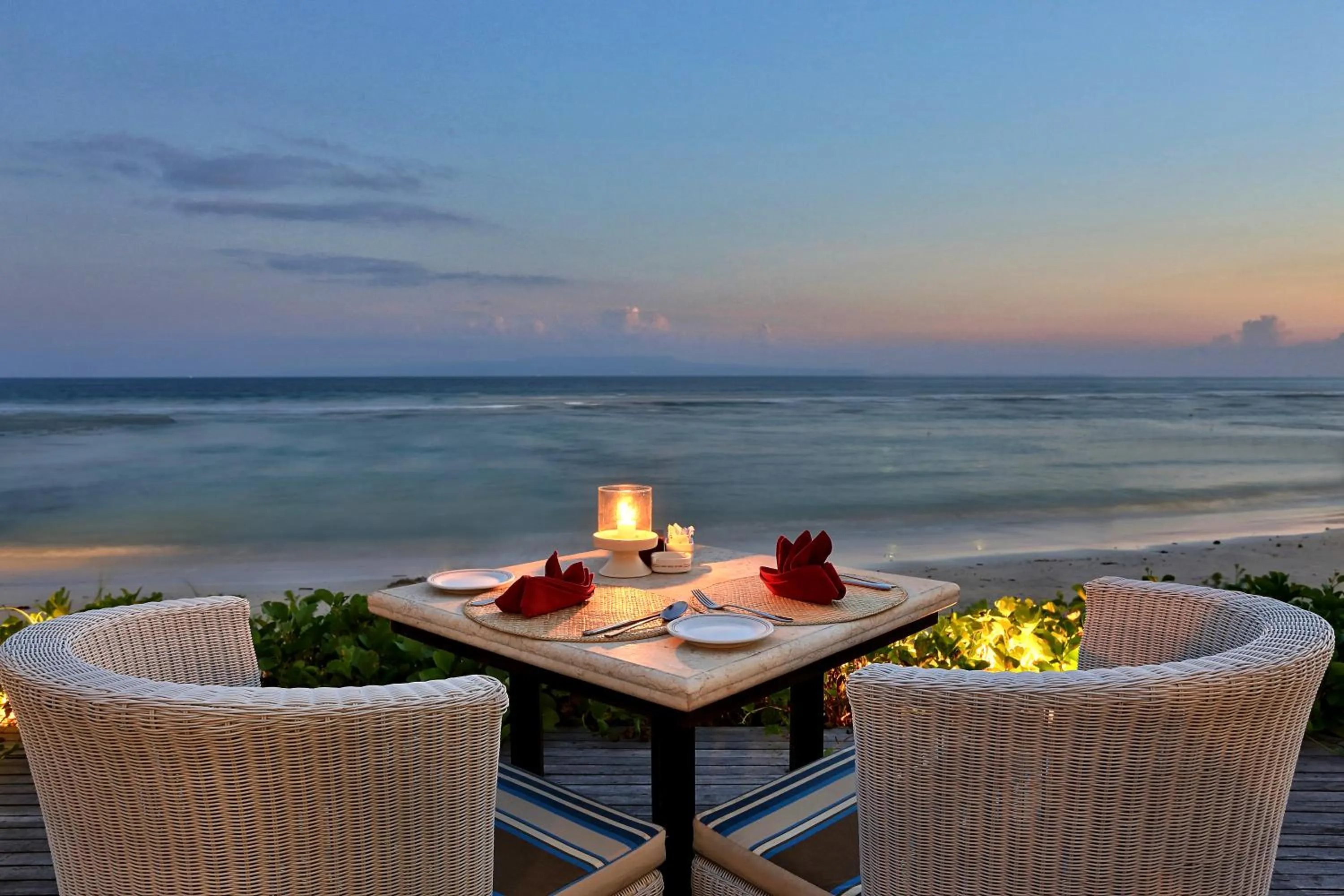 Restaurant/places to eat in Candi Beach Resort & Spa