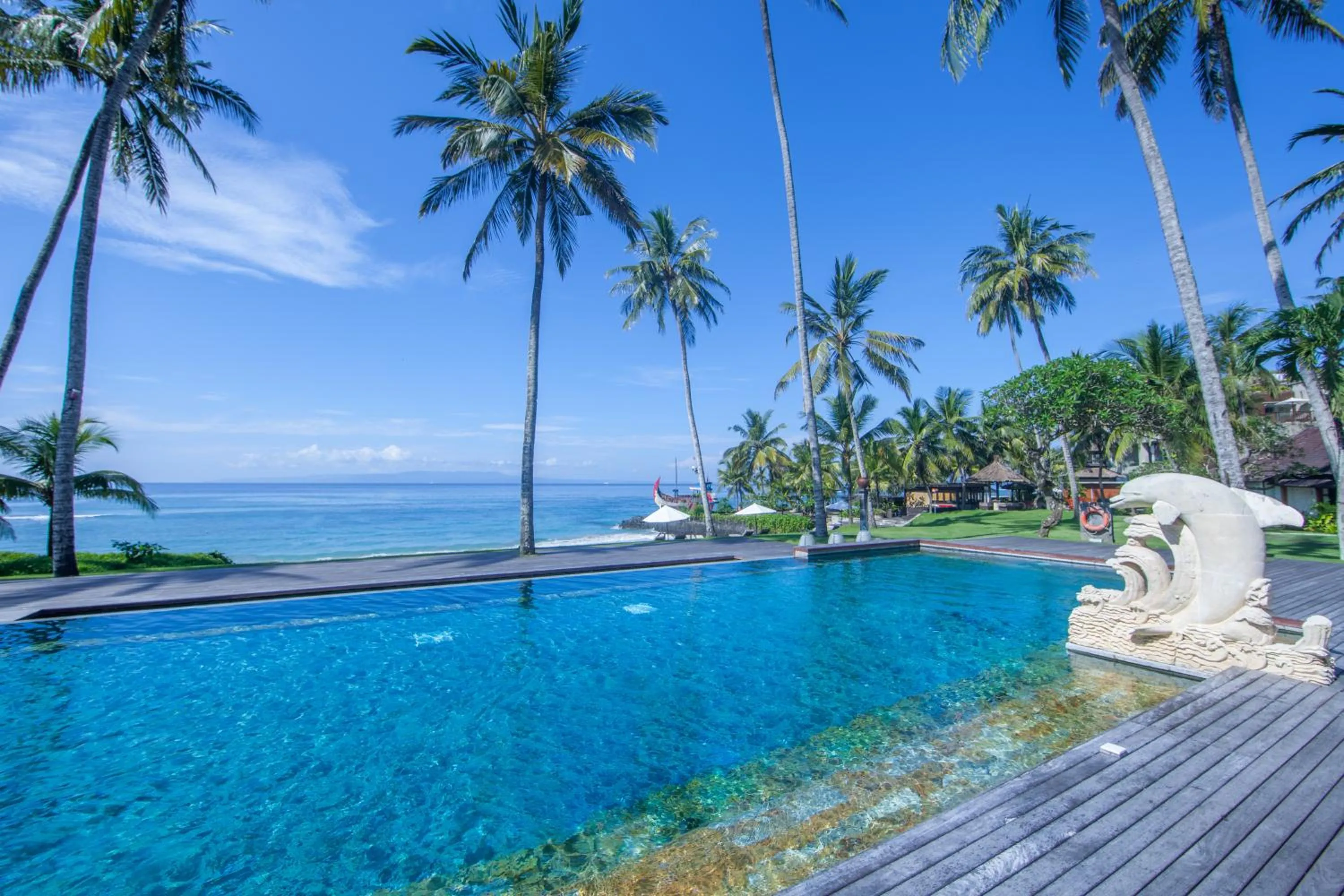 Swimming pool in Candi Beach Resort & Spa