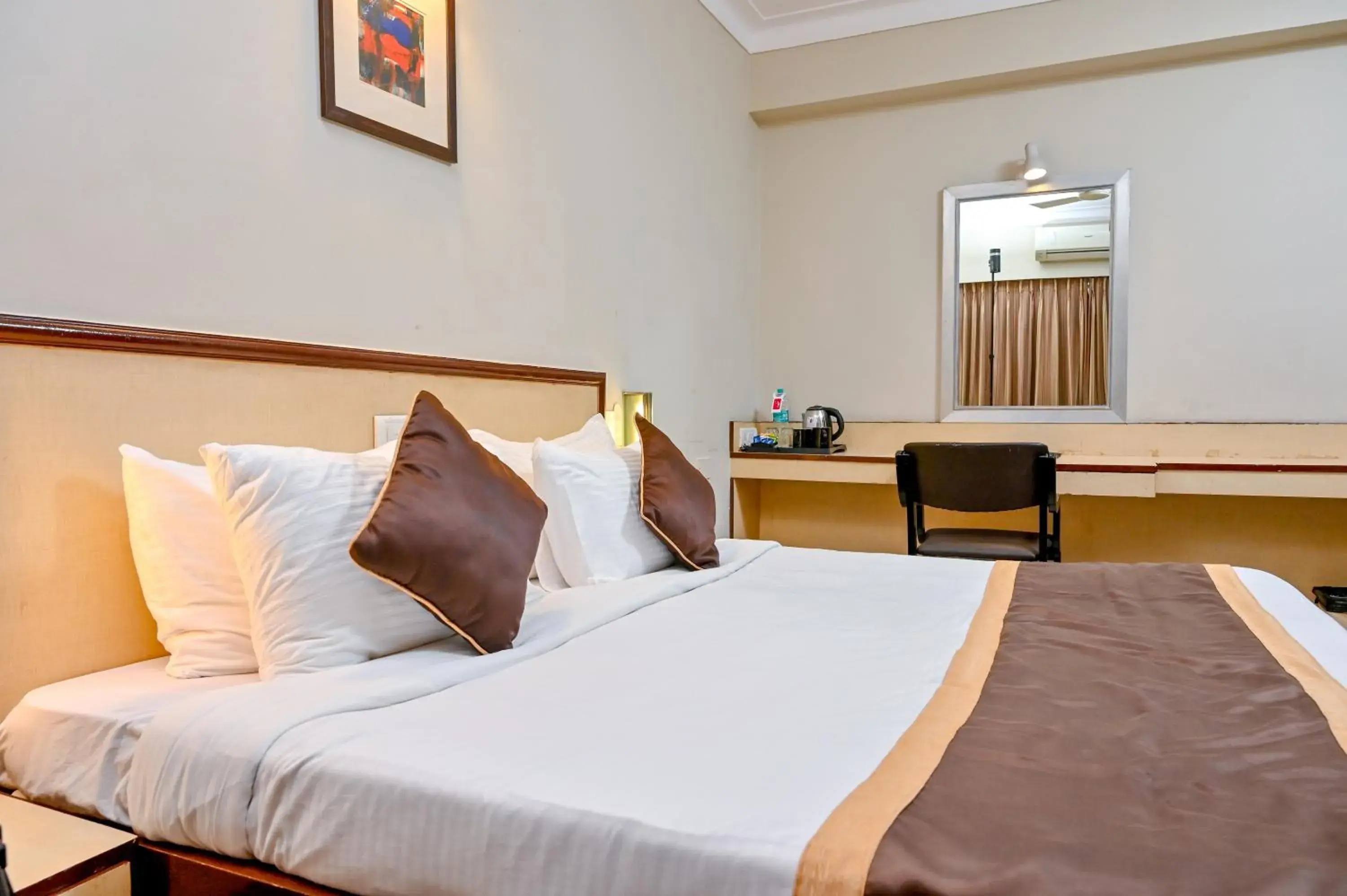 Standard Double Room - single occupancy in Regenta Inn Palacio De Goa, Panjim Standard Double Room - single occupancy in Regenta Inn Palacio De Goa, Panjim