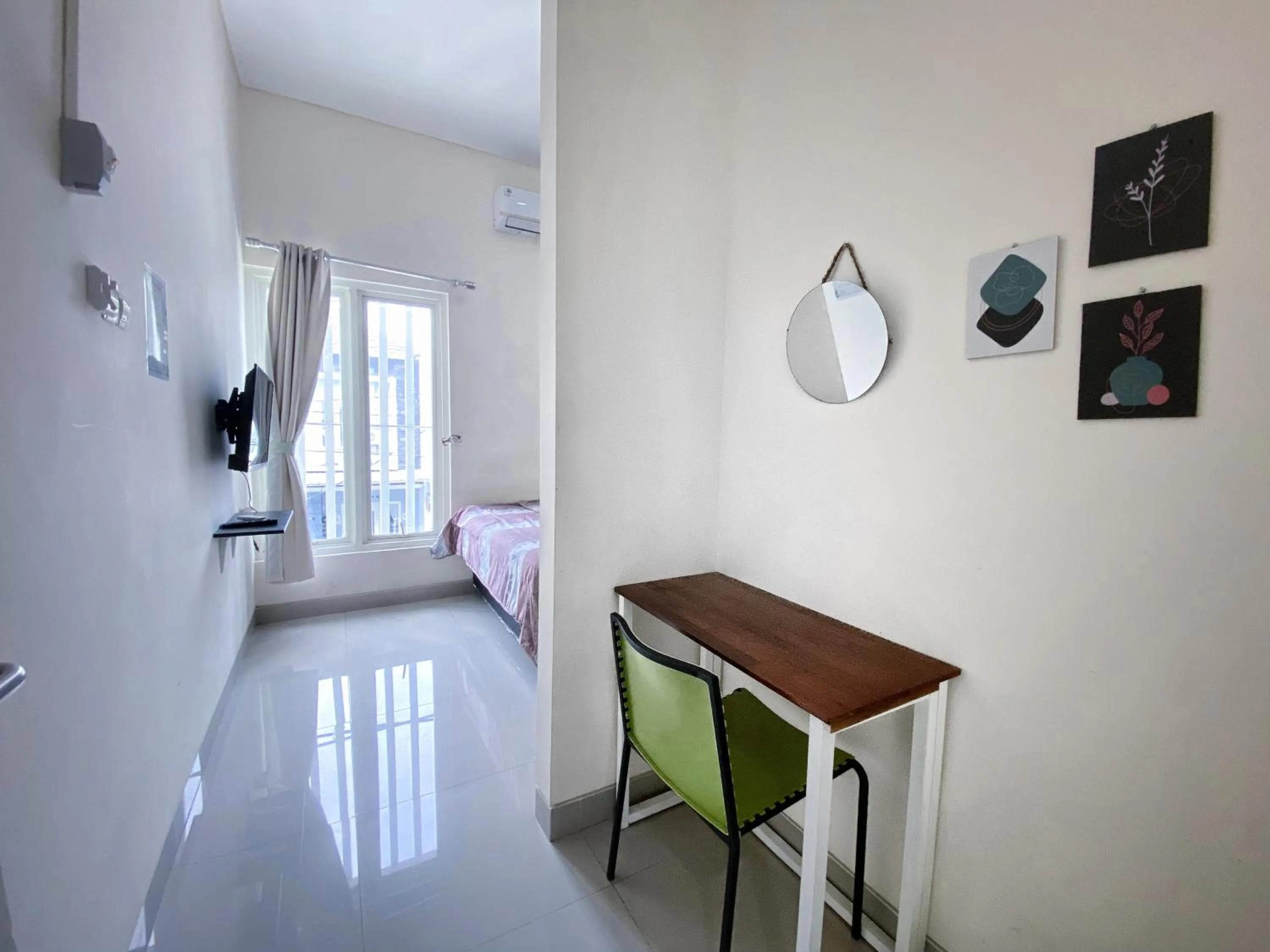 Bed in Surabaya Homey near Juanda Airport Syariah