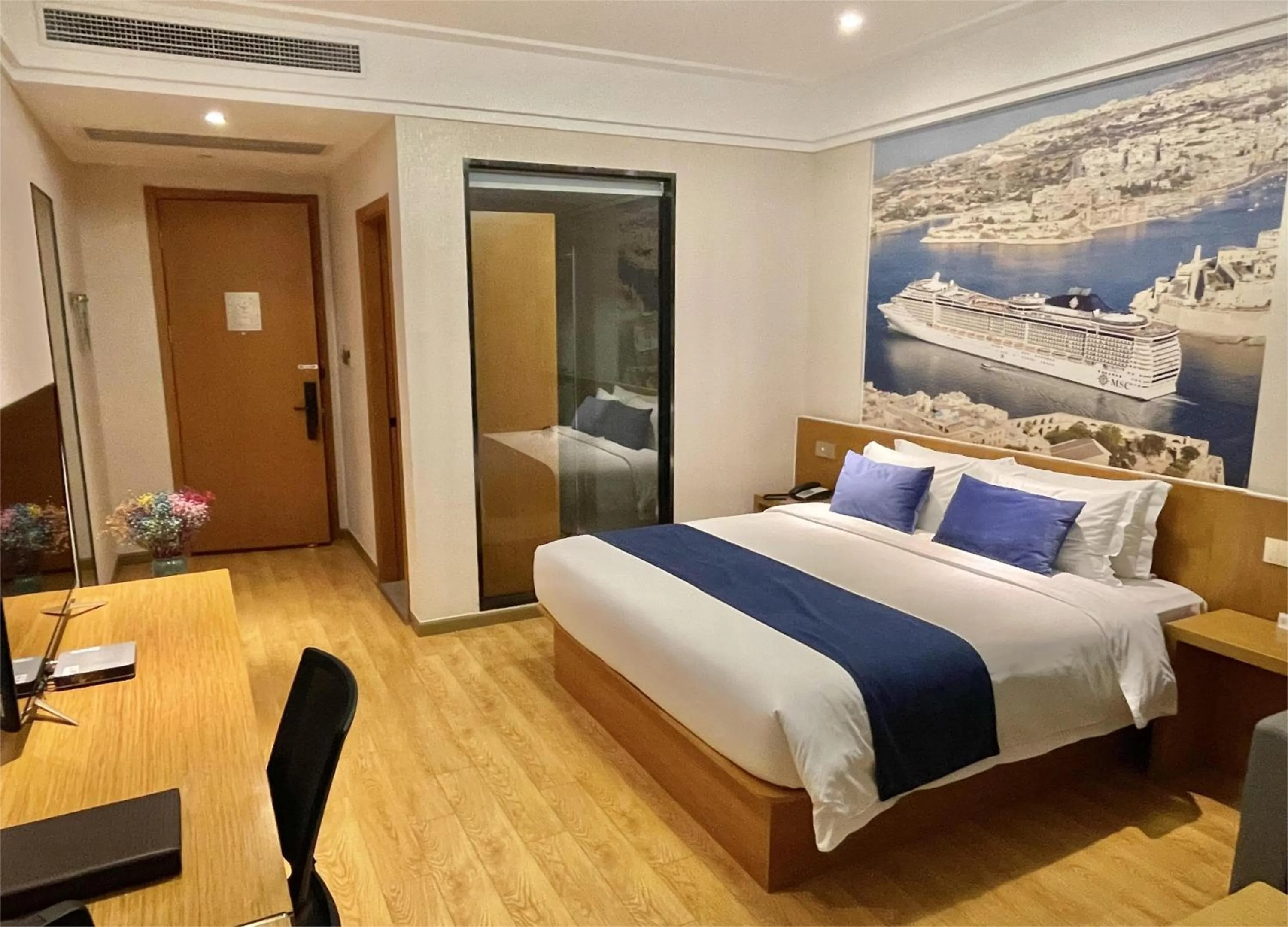 Bed in Linjiang International Cruise Hotel Baoyang Road