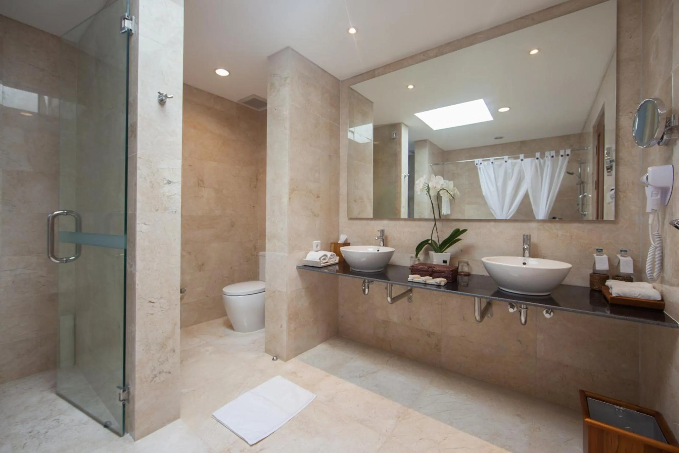 Bathroom in Legian Beach Hotel