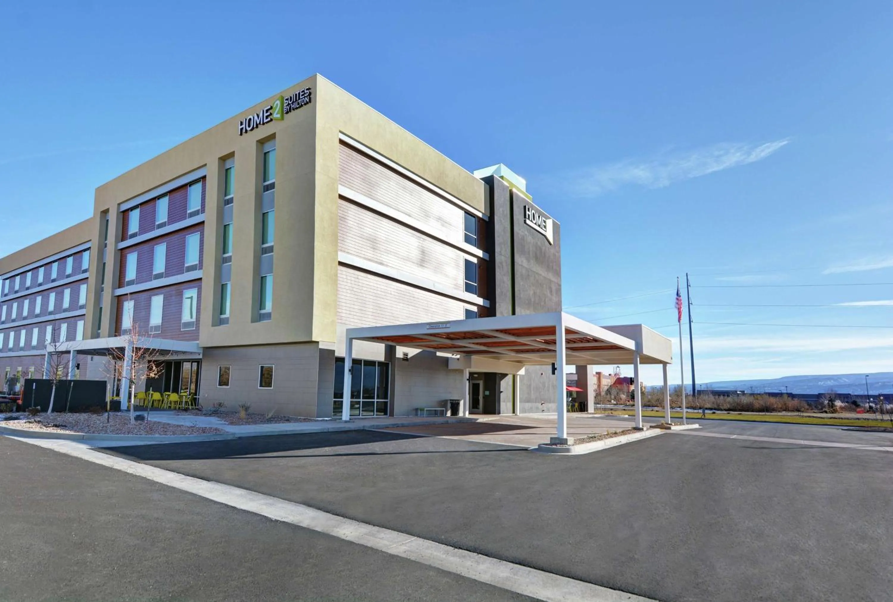 Property building in Home2 Suites By Hilton Grand Junction Northwest