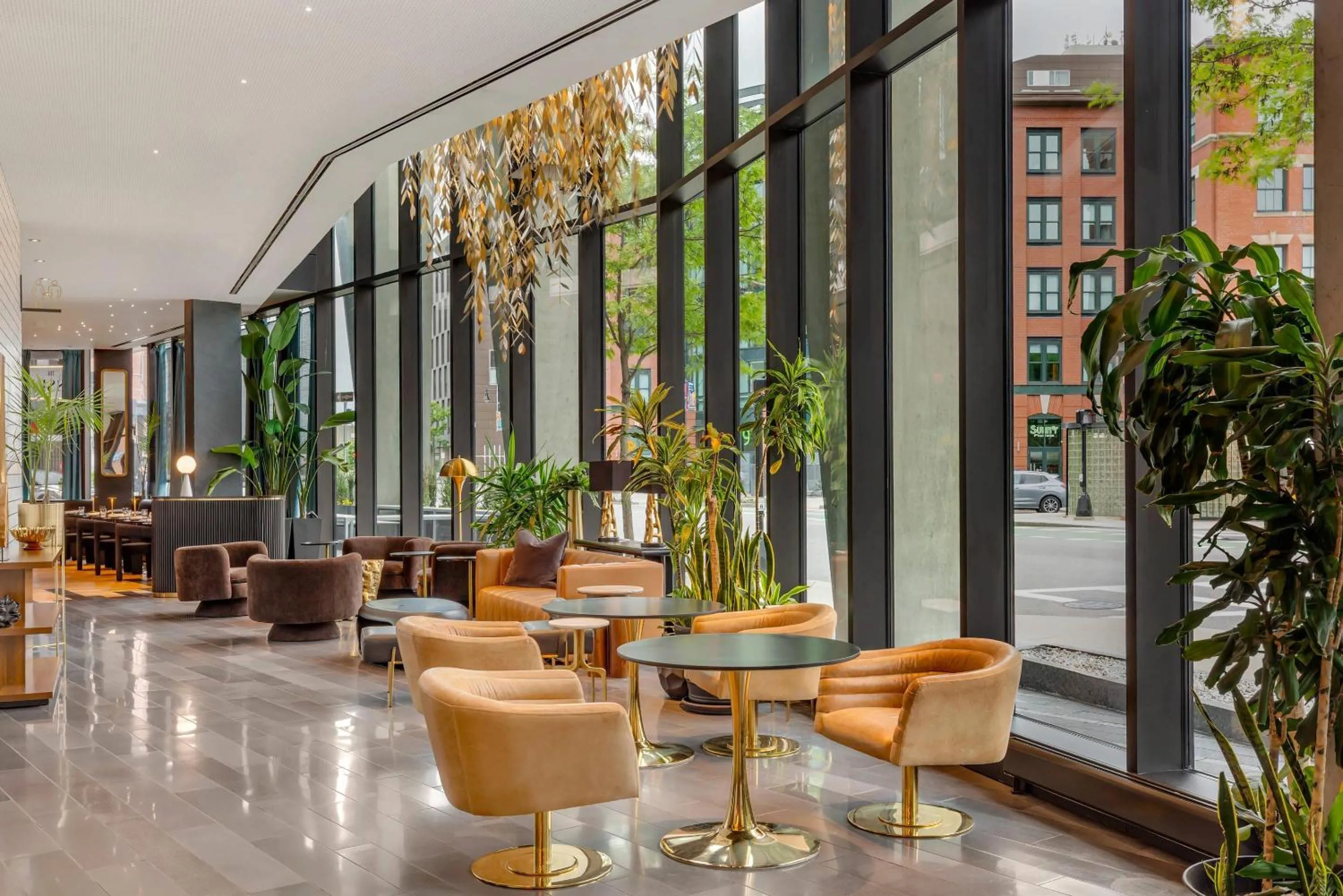 Lounge or bar in Cambria Hotel Boston Downtown - Seaport
