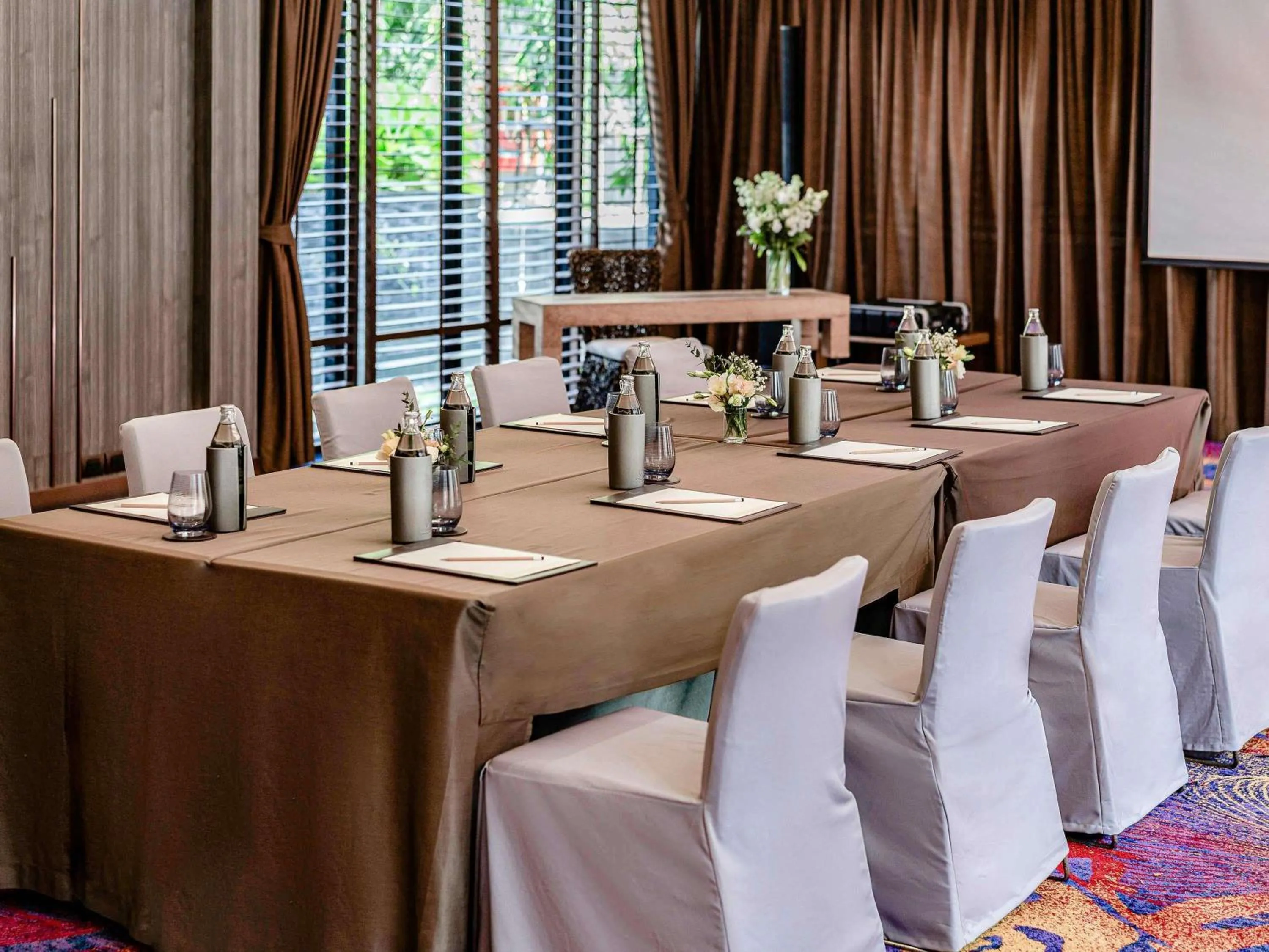 Meeting/conference room in V Villas Hua Hin - MGallery Collection