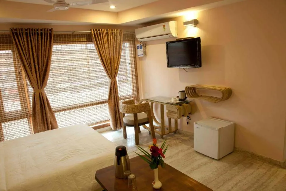 Bedroom, Bed in Hotel Rains Inn