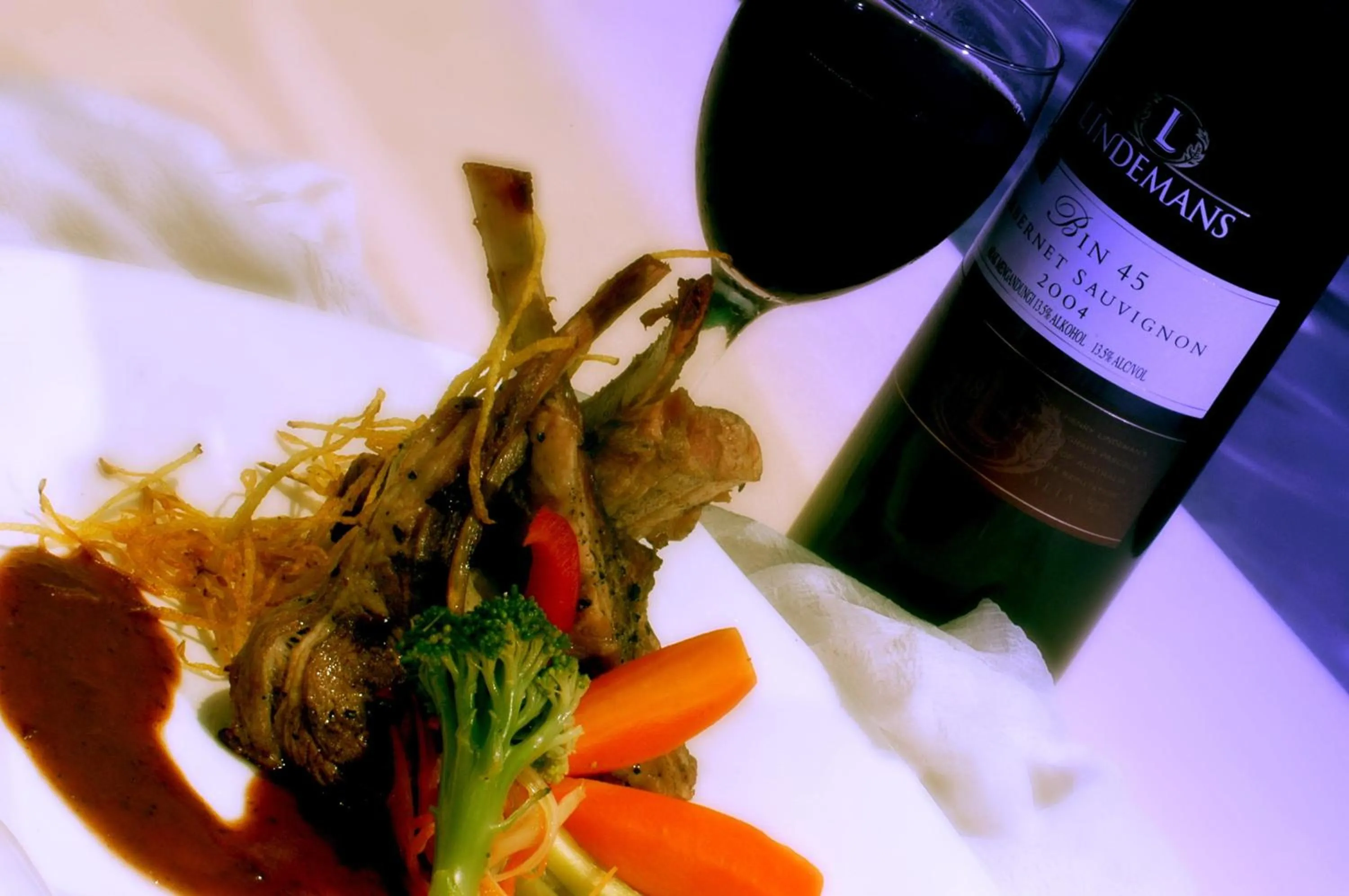 Food and drinks in Hotel Vila Lumbung