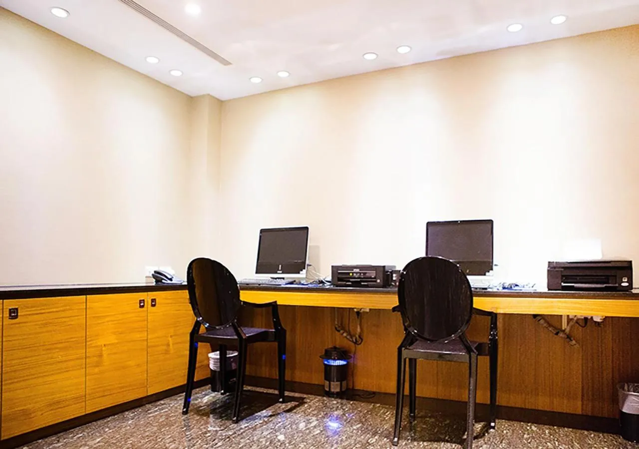 Royal Group Hotel Chun Shan Branch