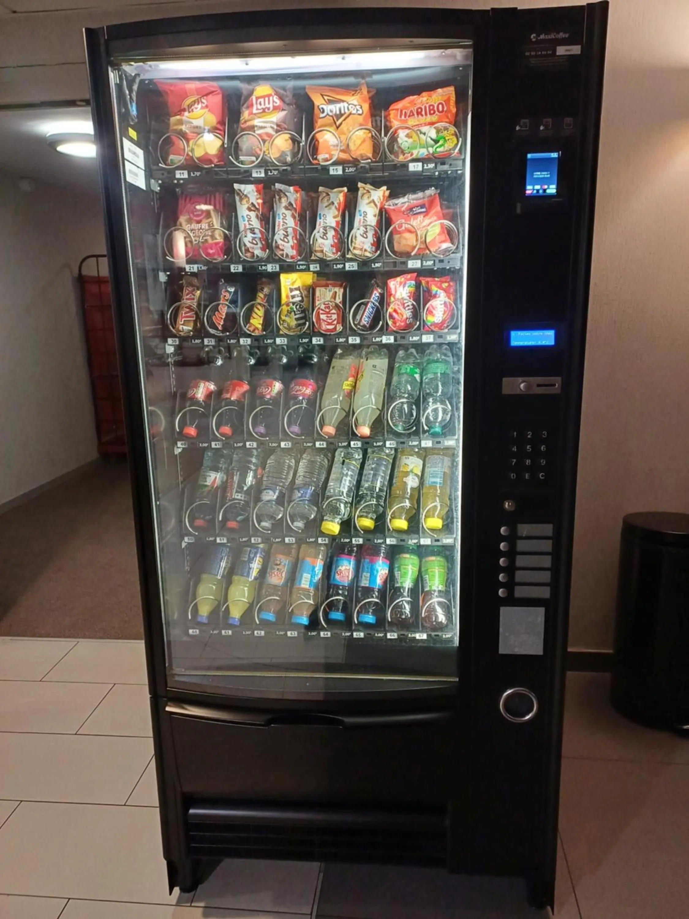vending machine in Terres de France - Appart'Hotel Quimper Bretagne