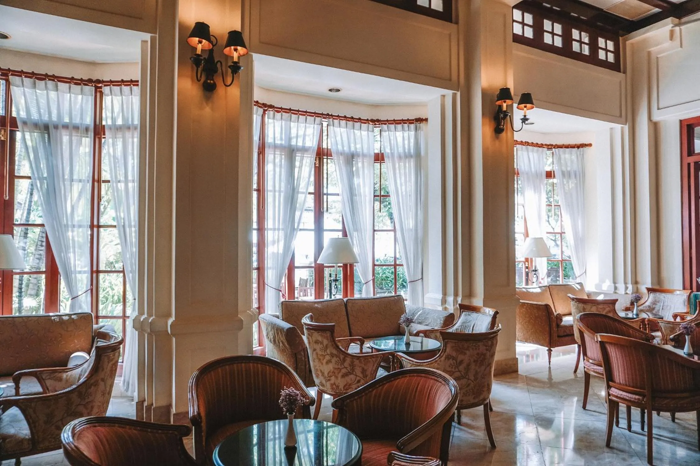 Lounge or bar in Settha Palace Hotel