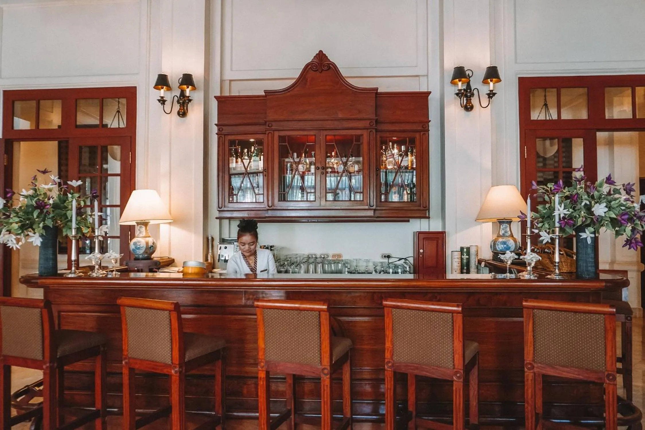 Lounge or bar in Settha Palace Hotel