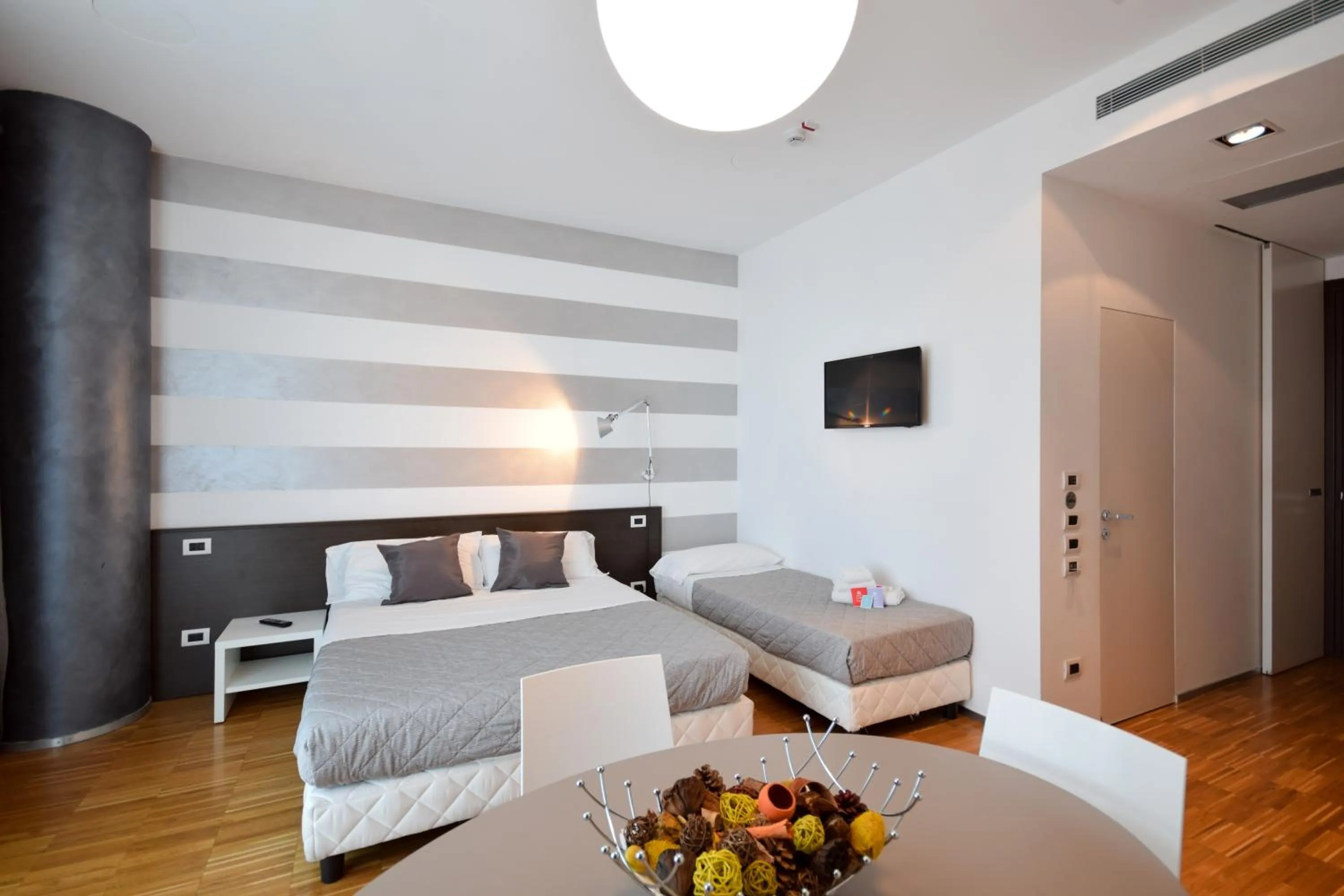 Bed in Hotel Mantova Residence