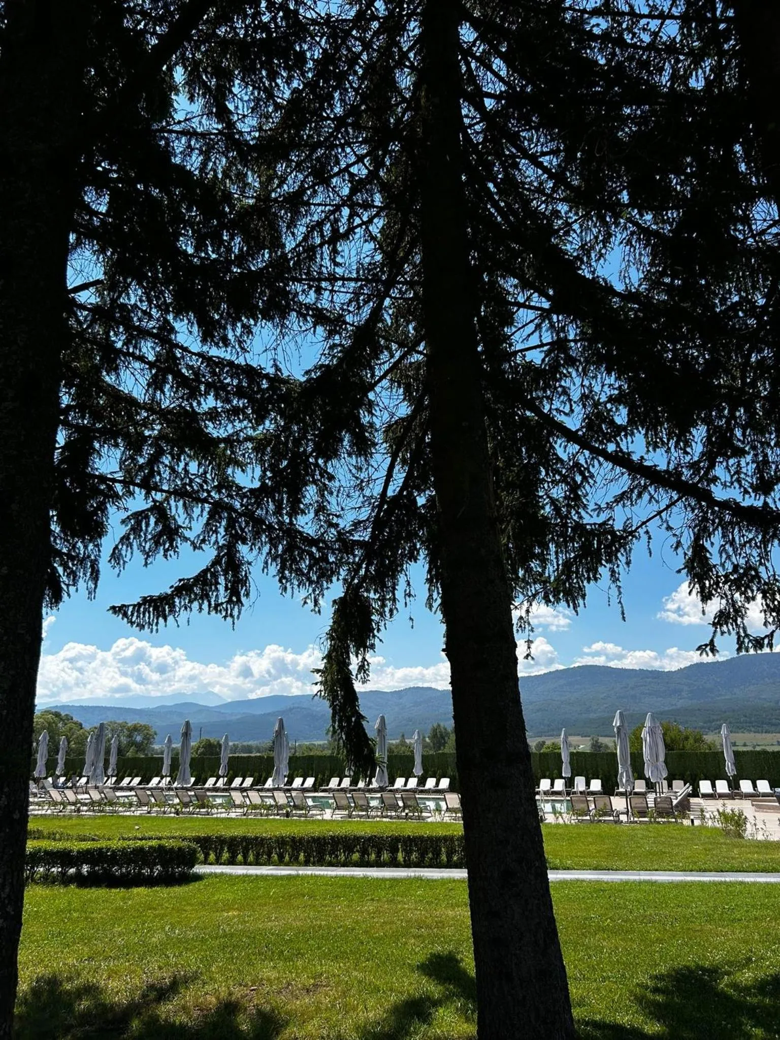 Swimming pool in Belchin Garden SPA&Wellness